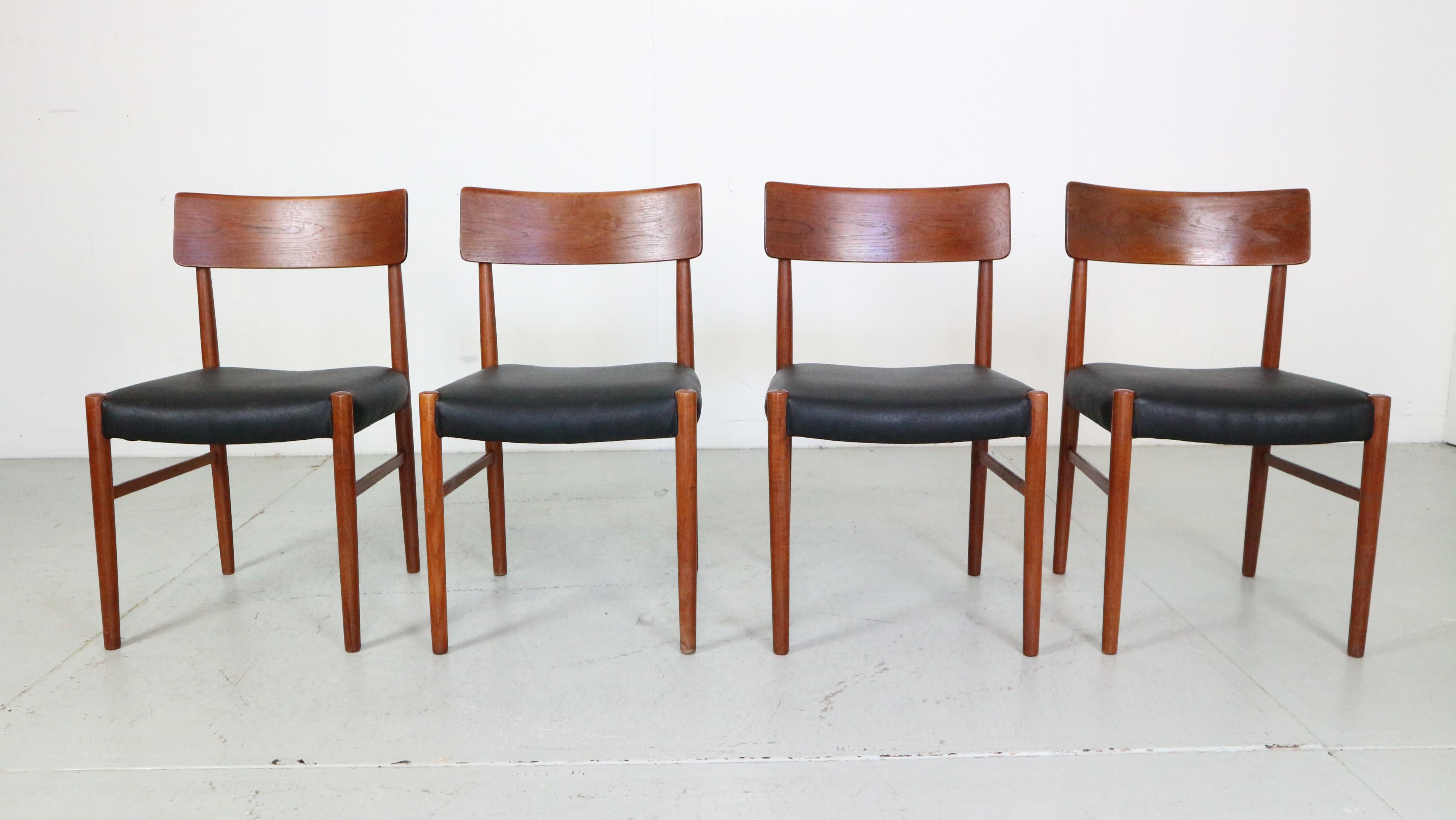 Mid- Century modern period set of 4 dining room chairs made in 1960s, Denmark. 
This set is in a great original condition.
Frame is made of curved solid teak wood. 
And very comfortable seating is upholstered in black faux leather.


