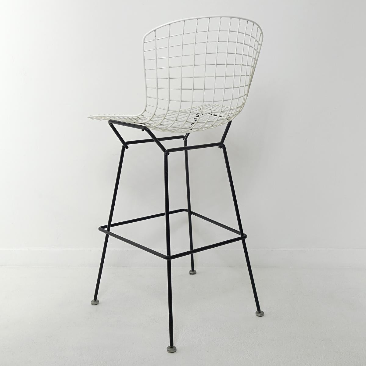 Metal Mid-Century Modern Set of 4 Wire Stools by Harry Bertoia for Knoll International