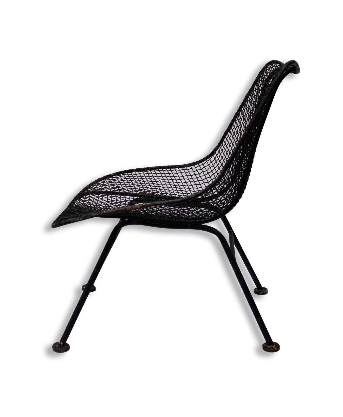 20th Century Mid Century Modern Set of 4 Woodard Scuptura Black Wrought Iron Patio Chairs