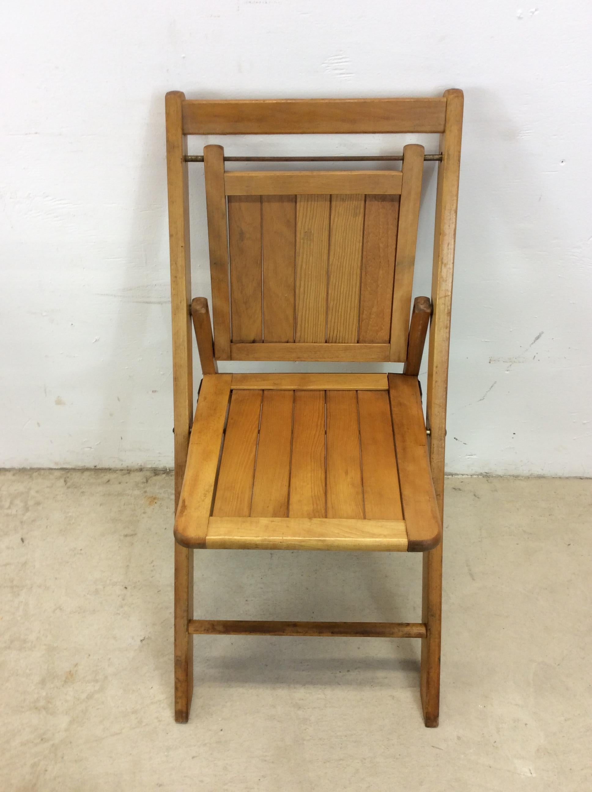 Mid Century Modernes Set aus 5 Klappstühlen mit heller Ahornoberfläche im Angebot 6