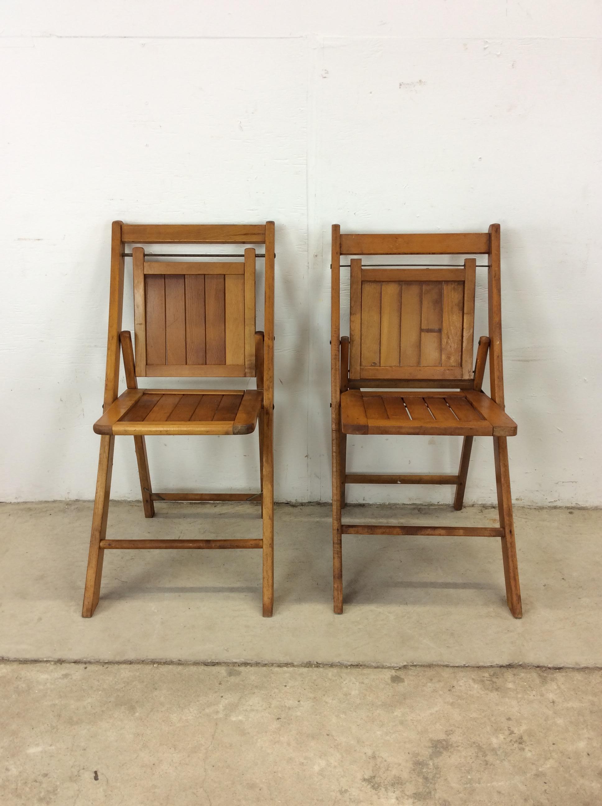 Mid Century Modernes Set aus 5 Klappstühlen mit heller Ahornoberfläche im Angebot 8