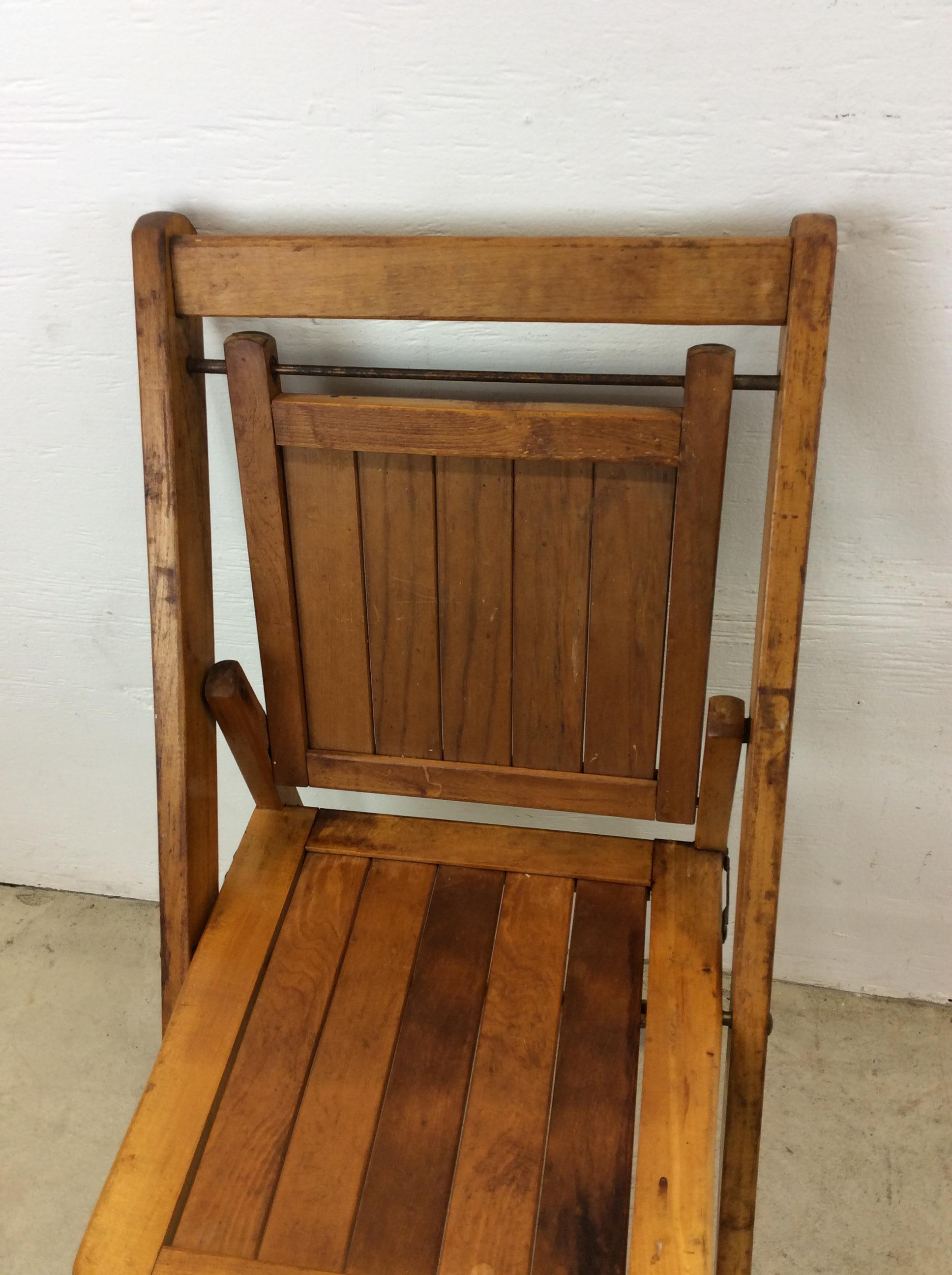 Mid Century Modernes Set aus 5 Klappstühlen mit heller Ahornoberfläche (Holz) im Angebot