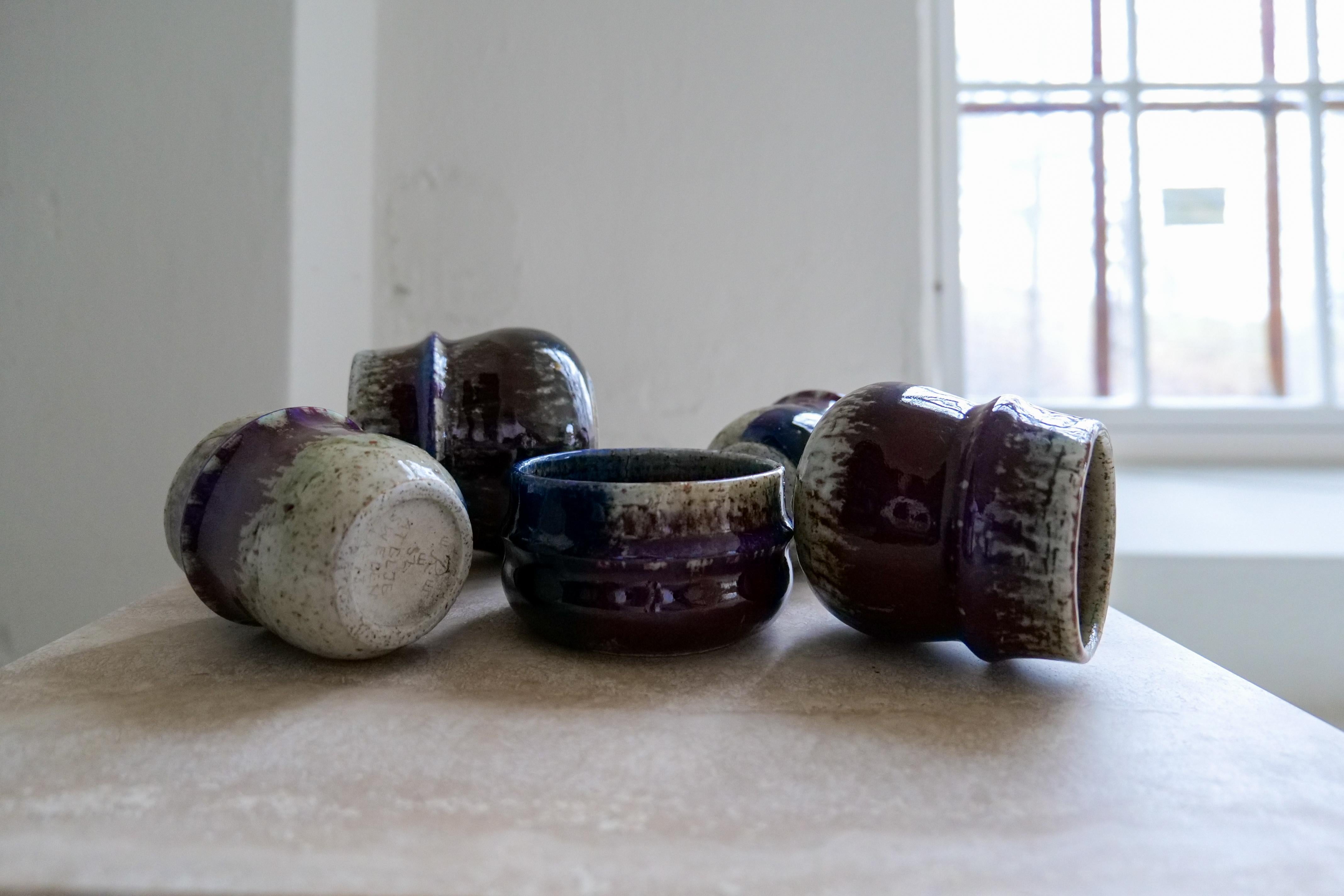 Moderner Satz von 5 Steingutteilen Rörstrand Sylvia Leuchovius, 1970er Jahre im Angebot 5