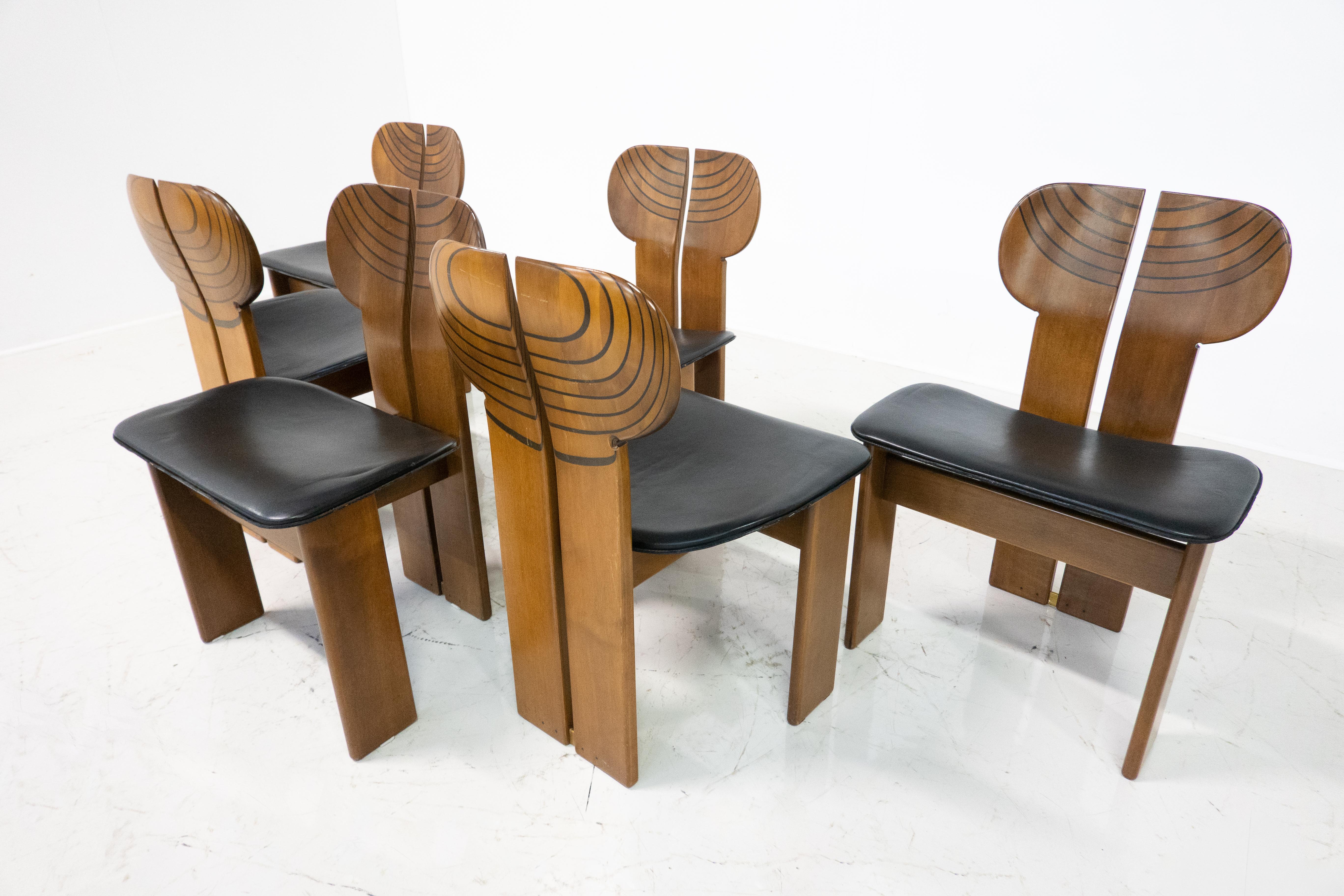 Wood Mid-Century Modern Set of 6 Africa Chairs by Afra & Tobia Scarpa for Maxalto For Sale