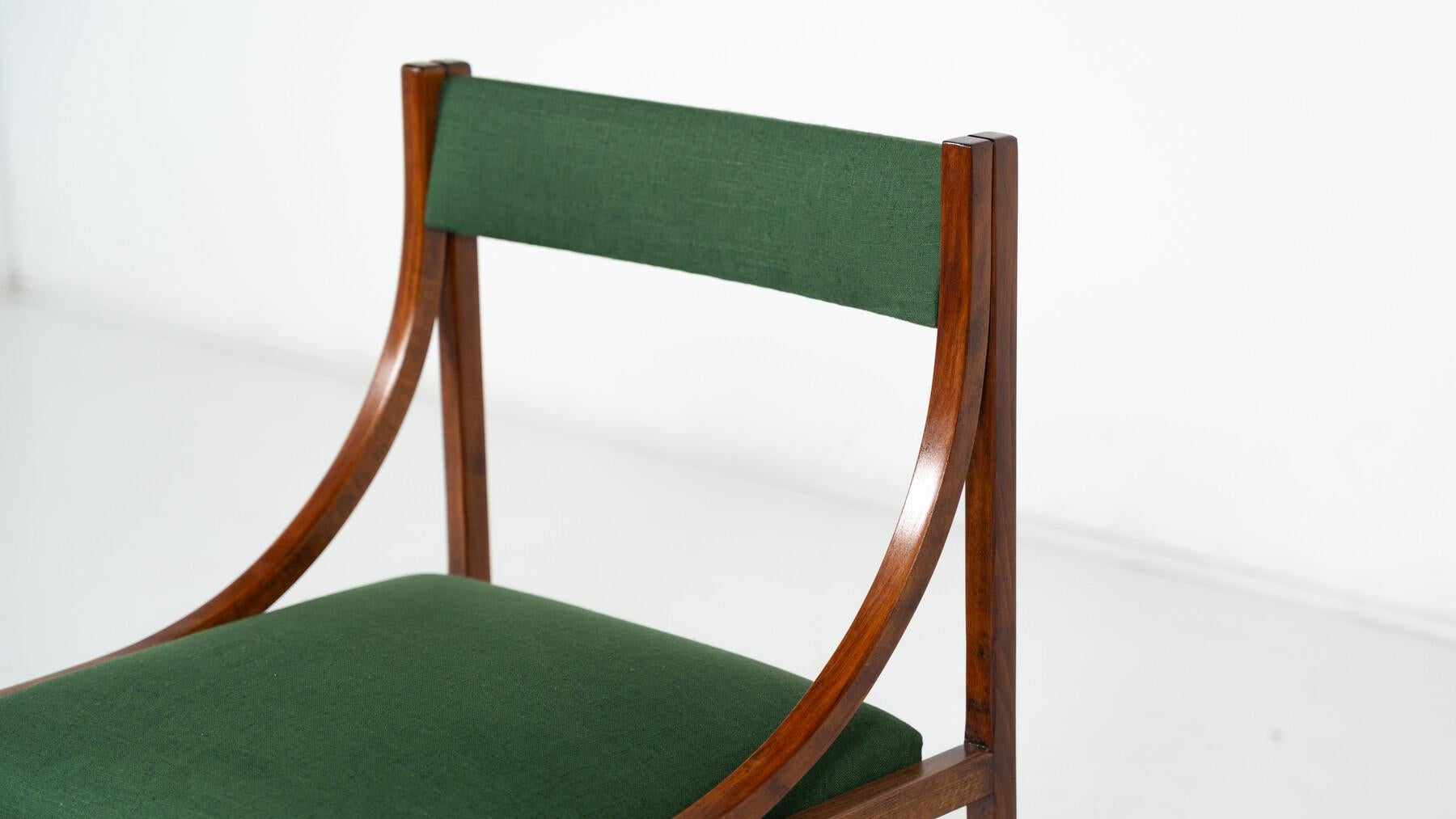 Ensemble de 6 fauteuils, bois et tissu, Italie, années 1960 en vente 9