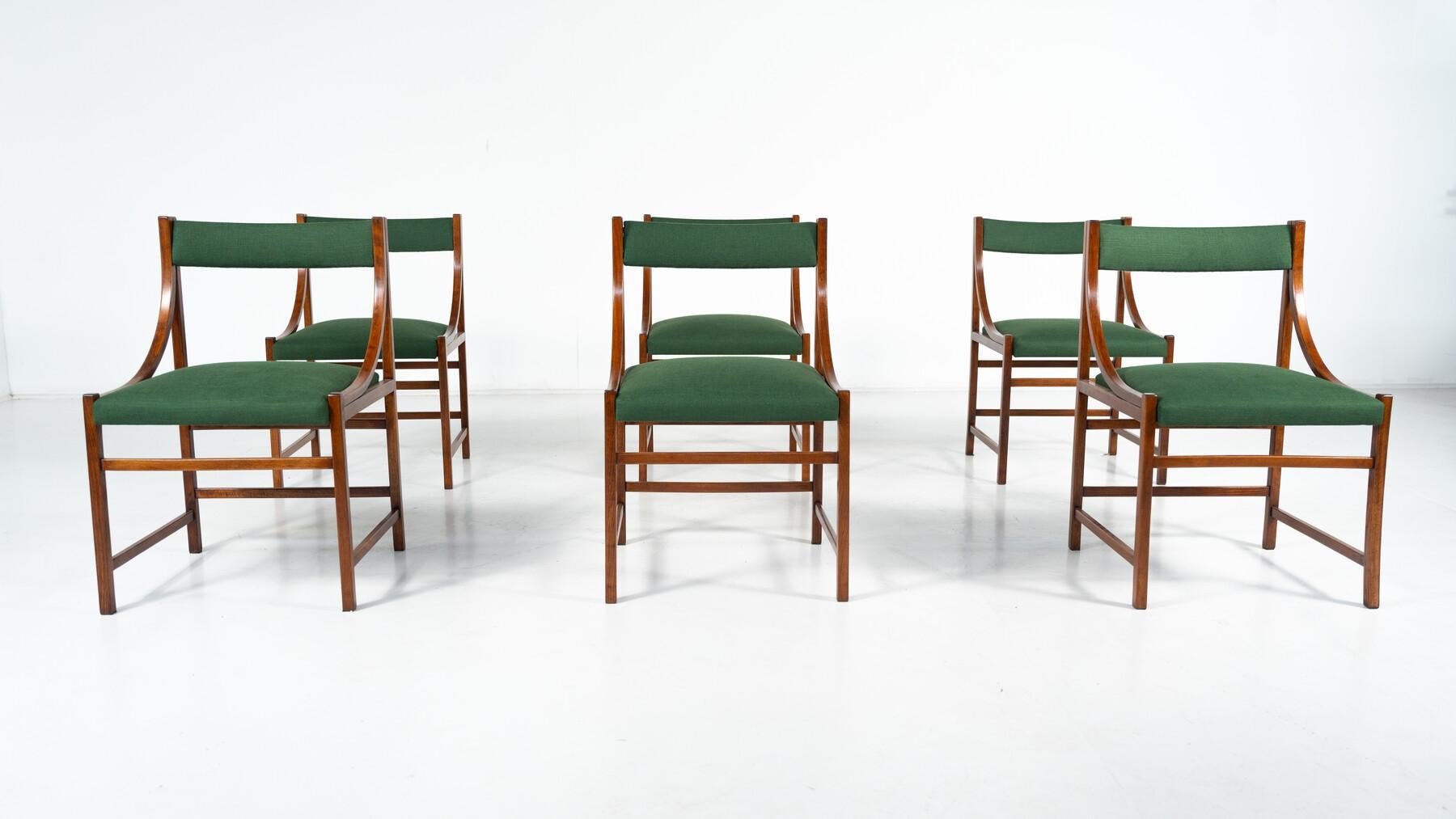 Mid-Century Modern Ensemble de 6 fauteuils, bois et tissu, Italie, années 1960 en vente