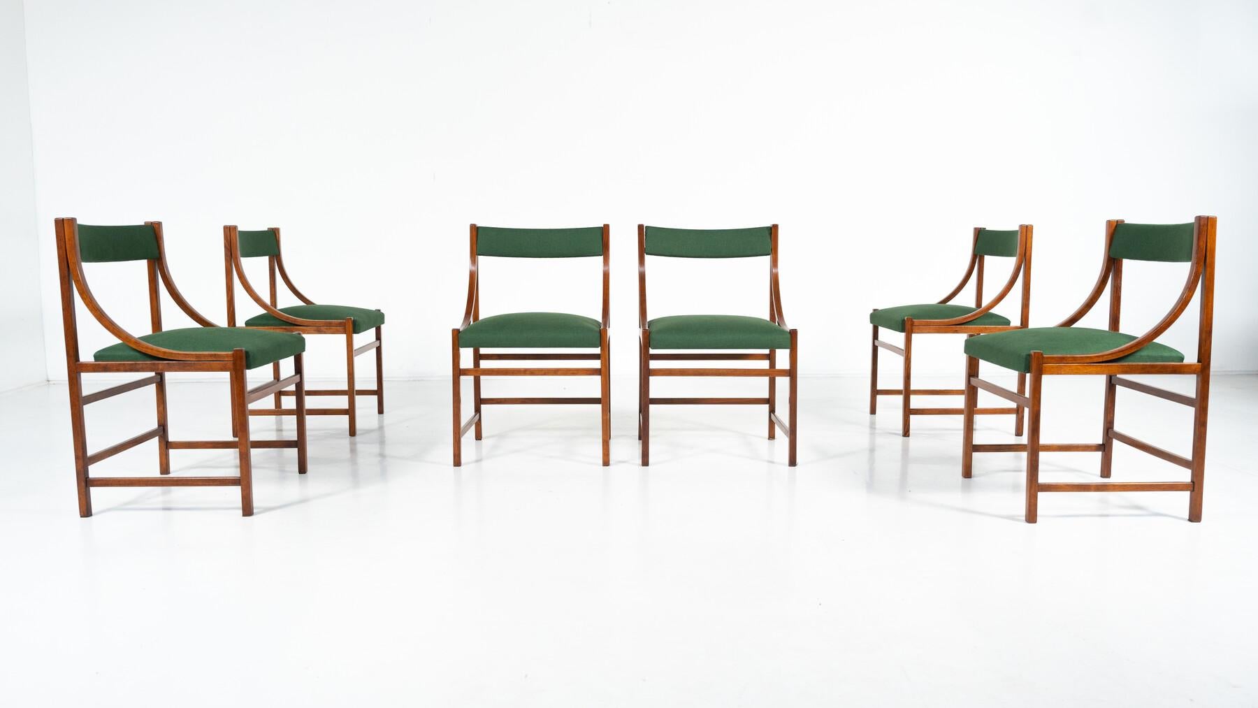 Ensemble de 6 fauteuils, bois et tissu, Italie, années 1960 en vente 2