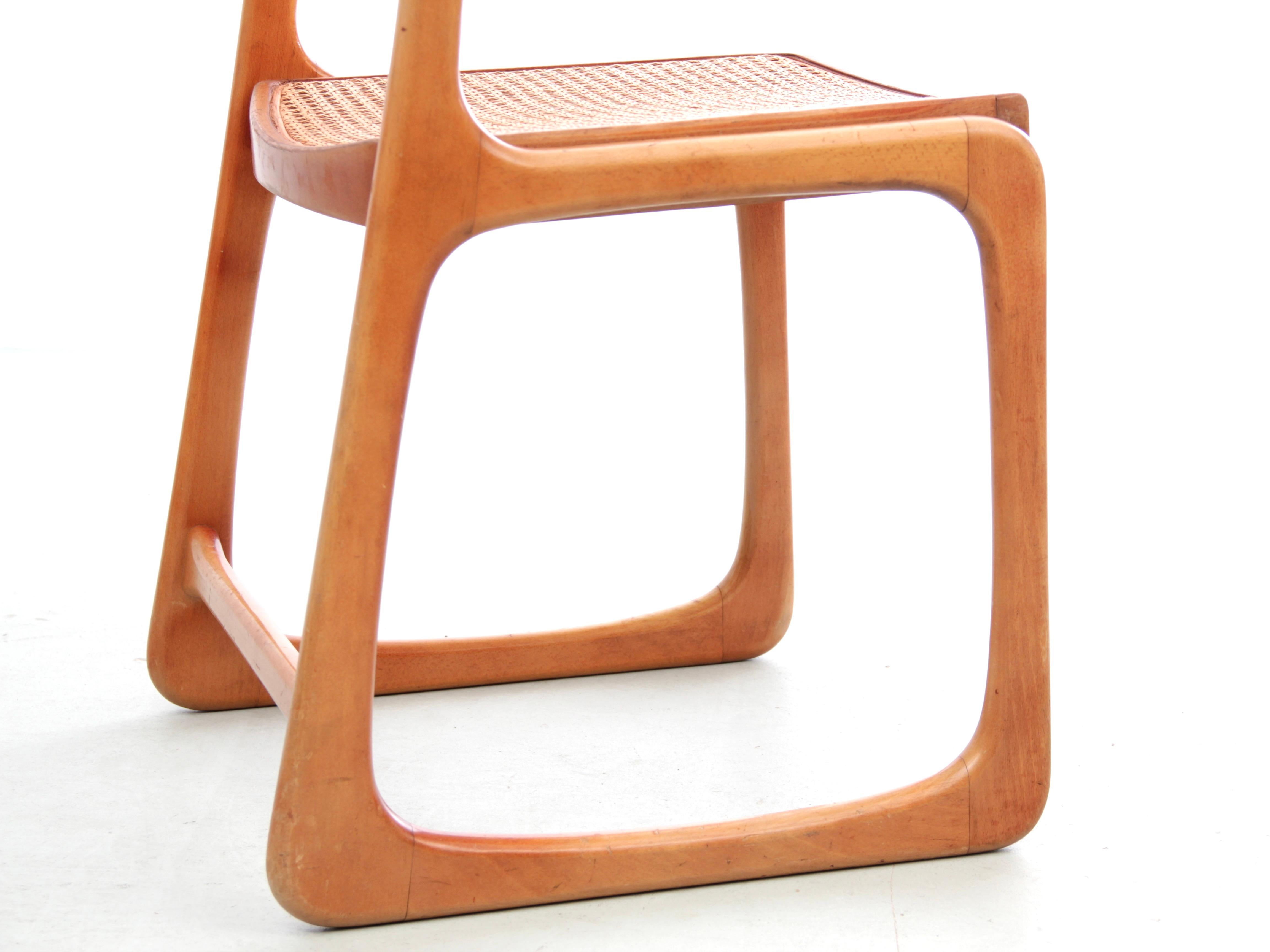 Fine XX secolo Set di 6 sedie Baumann di metà secolo con base a slitta in vendita