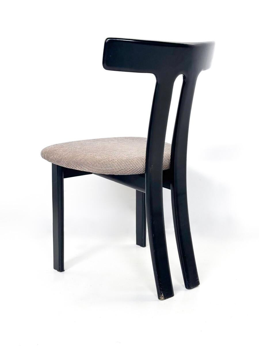 Tissu Ensemble de 6 chaises dans le style de Luigi Vaghi, années 1960 en vente