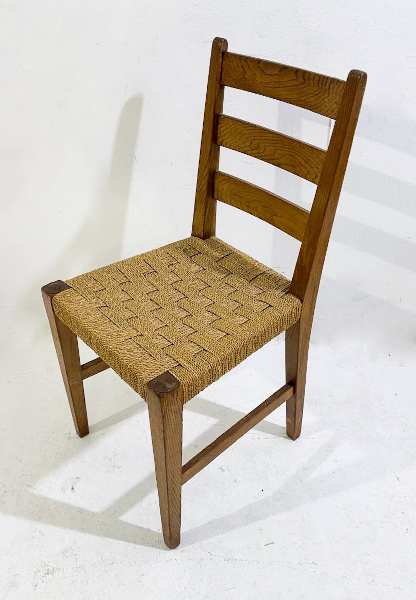 Italiano Set di 6 sedie moderne di metà secolo, Oak e corda, anni '70 in vendita