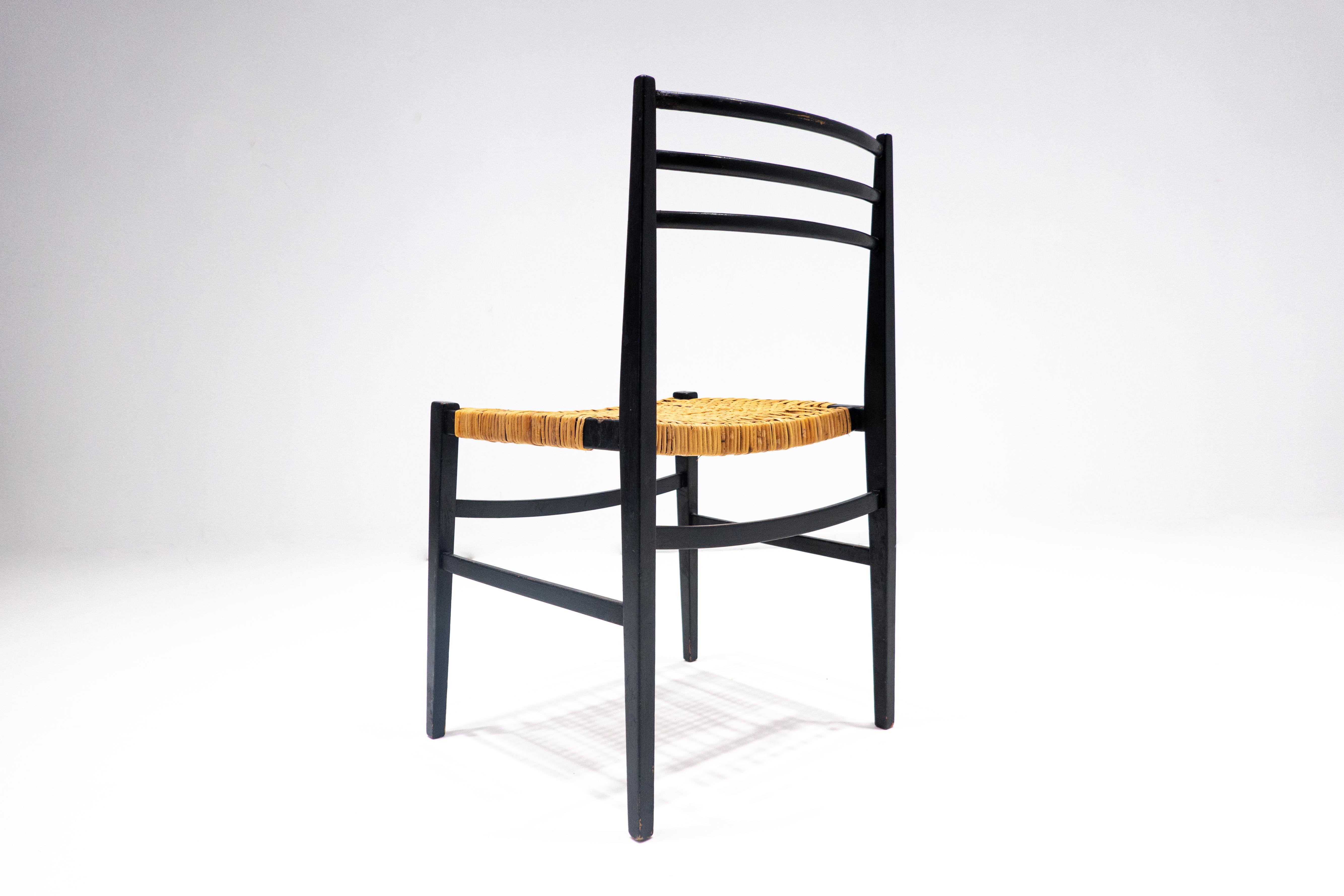 Ensemble de 6 chaises de salle à manger modernes du milieu du siècle dernier, en bois et corde de raphia, Italie, années 1960 en vente 8