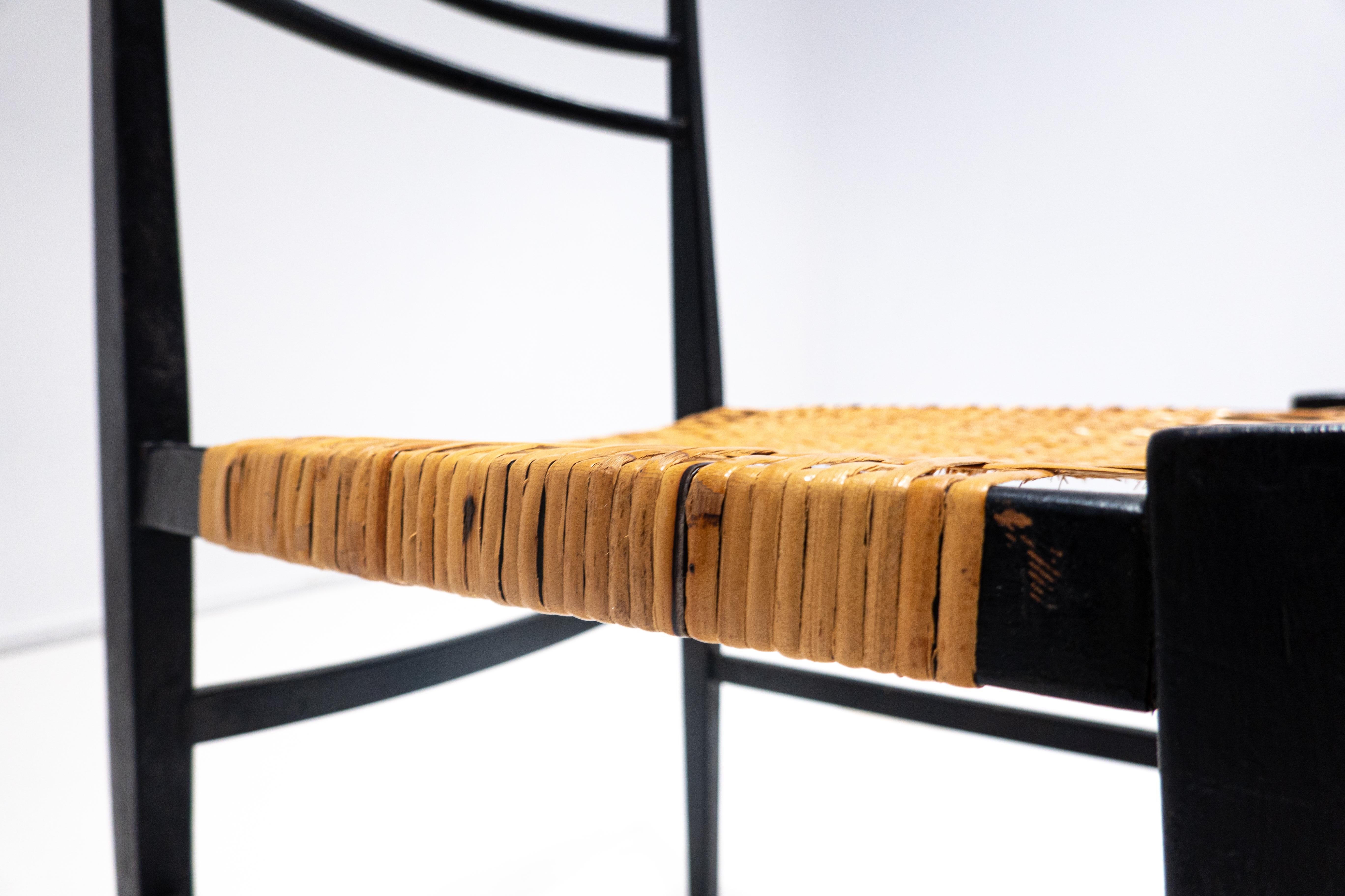 Ensemble de 6 chaises de salle à manger modernes du milieu du siècle dernier, en bois et corde de raphia, Italie, années 1960 en vente 9