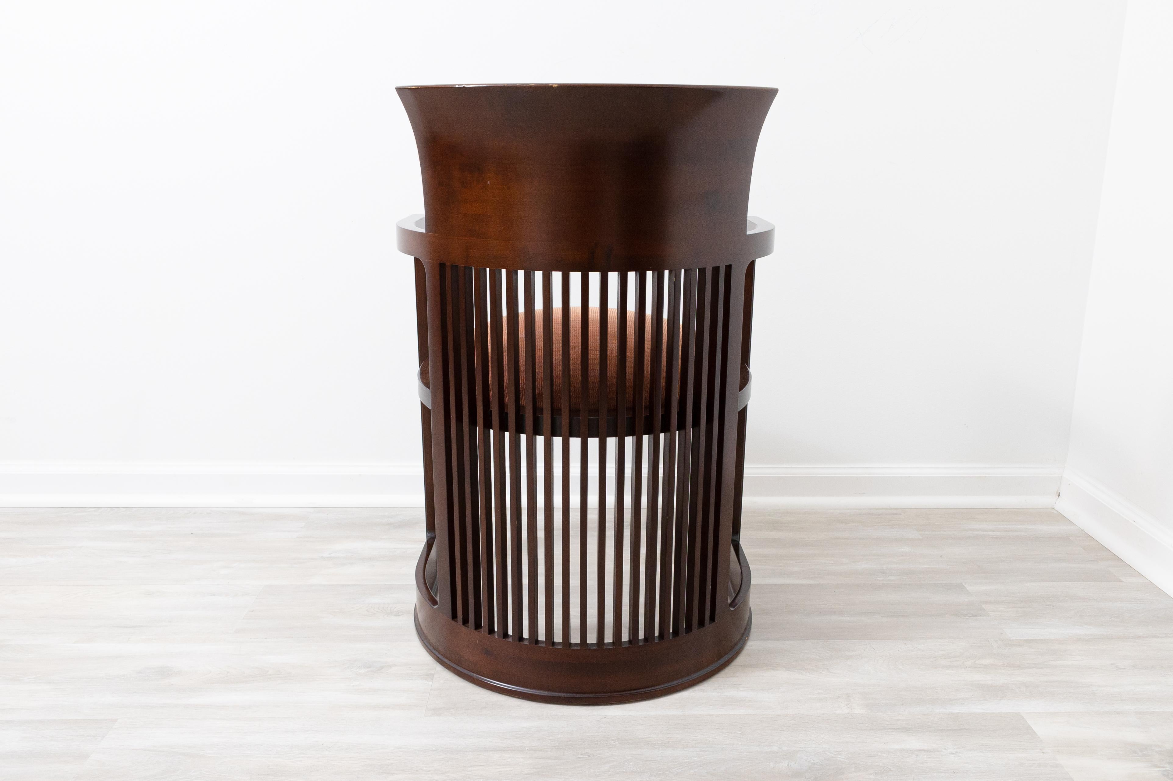Mid-Century Modern Set of 6 Frank Lloyd Wright Barrel Dining Chair by Cassina 1