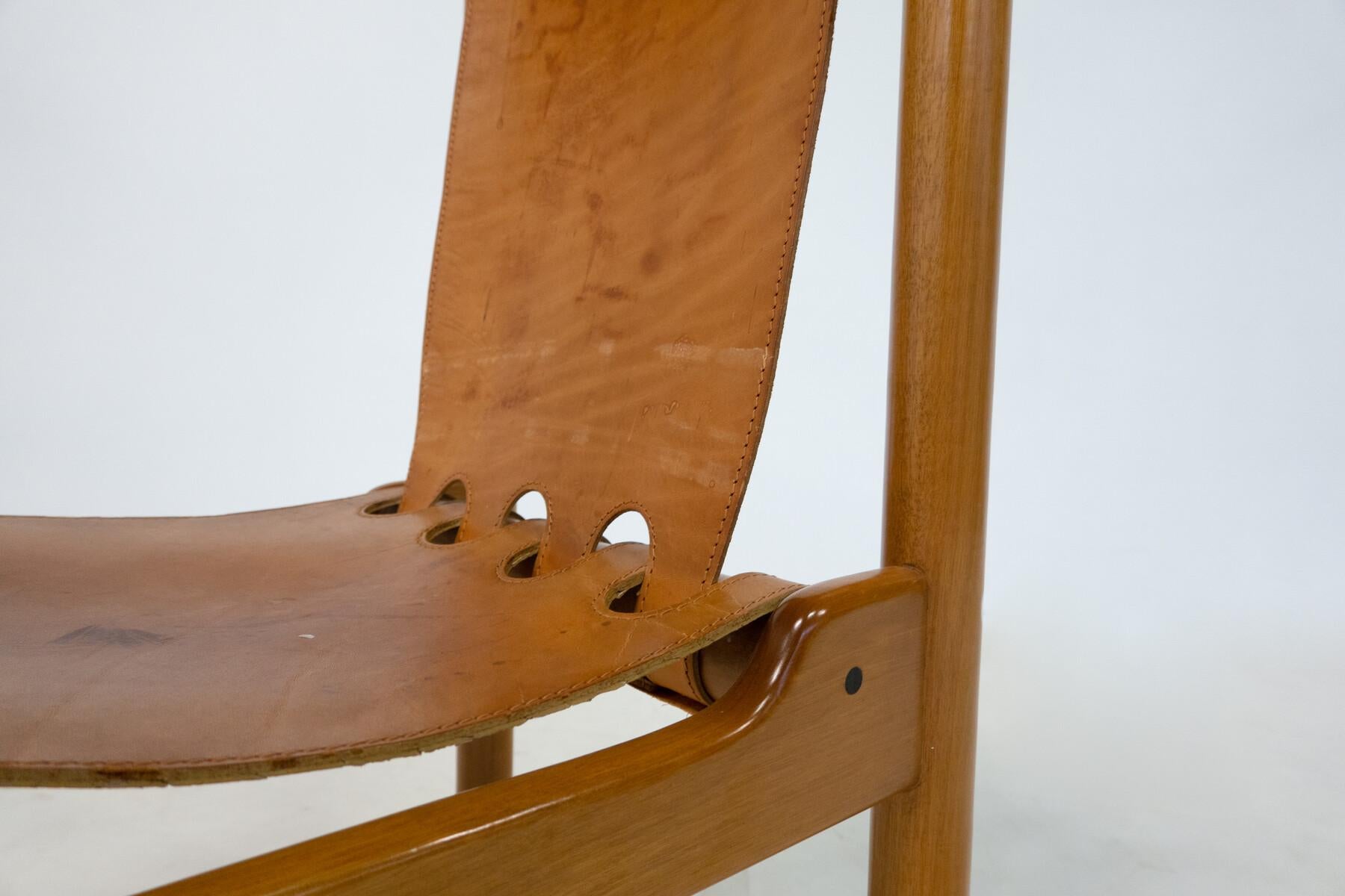 Ensemble de 6 chaises de salle à manger en cuir de style mi-siècle moderne par Ilmari Tapiovaara pour La Pe en vente 10