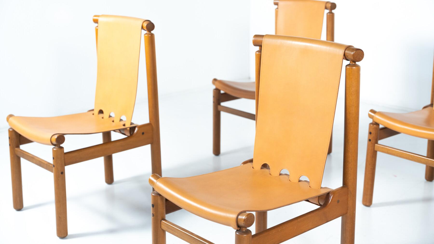 Mid-Century Modern Set of 6 Leather Dining Chairs by Ilmari Tapiovaara en vente 9