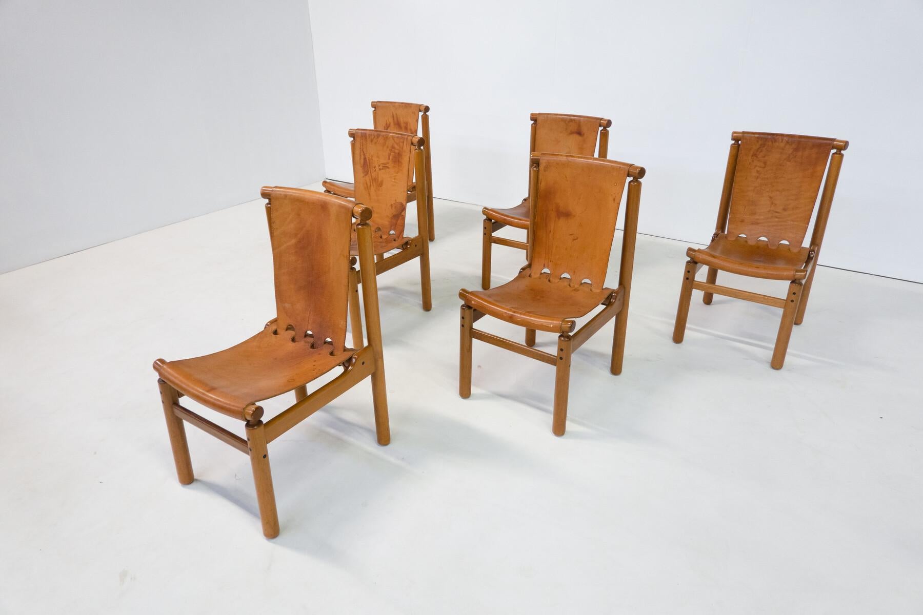 Mid-Century Modern Set of 6 Leather Dining Chairs by Ilmari Tapiovaara for La Pe For Sale 2