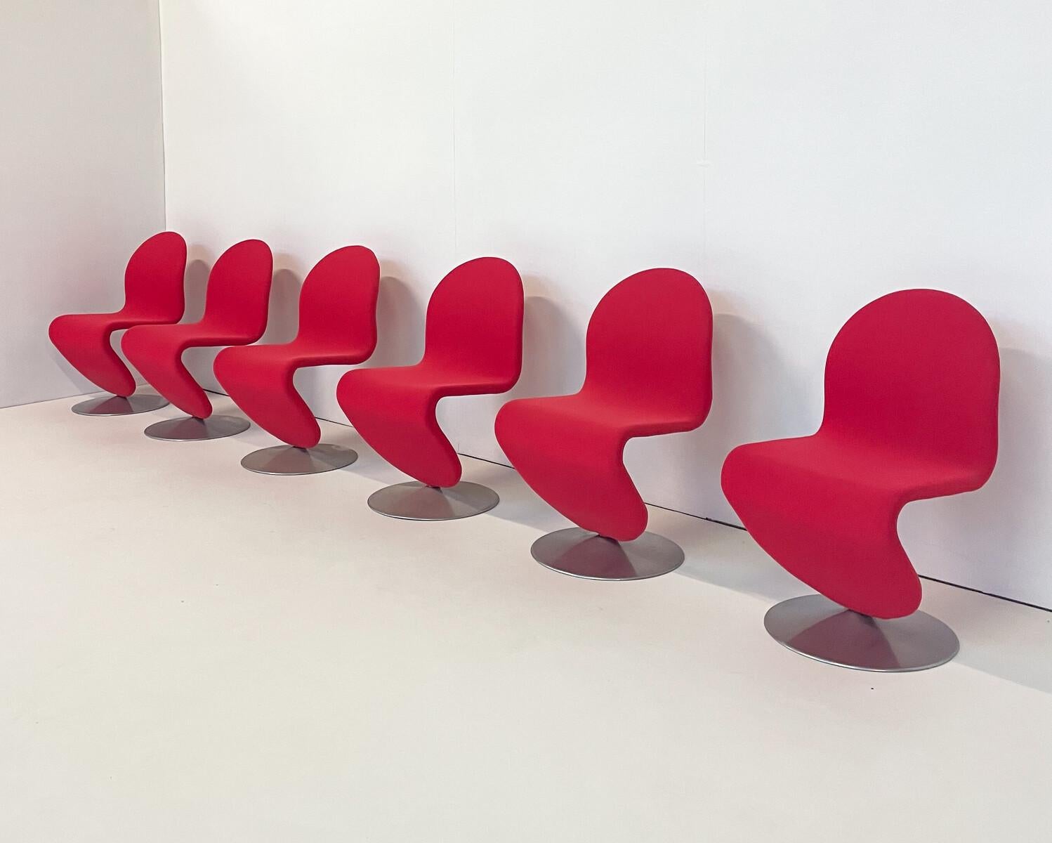 Mid-Century Modern Set of 6 Red System 123 Chairs by Verner Panton, 1973 In Good Condition For Sale In Brussels, BE