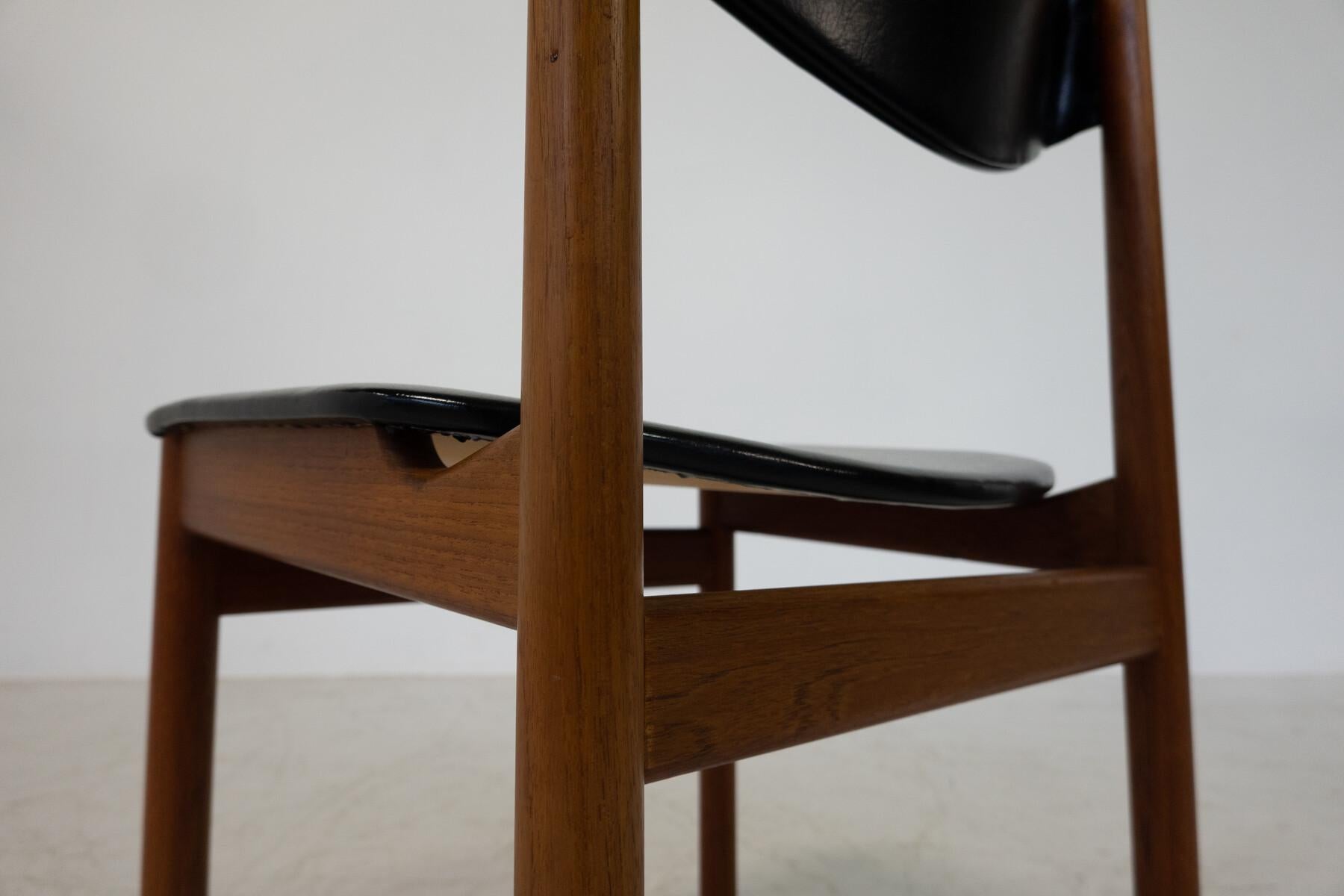 The Moderns Modern Set of 6 Scandinavian Chairs, 1960s en vente 10