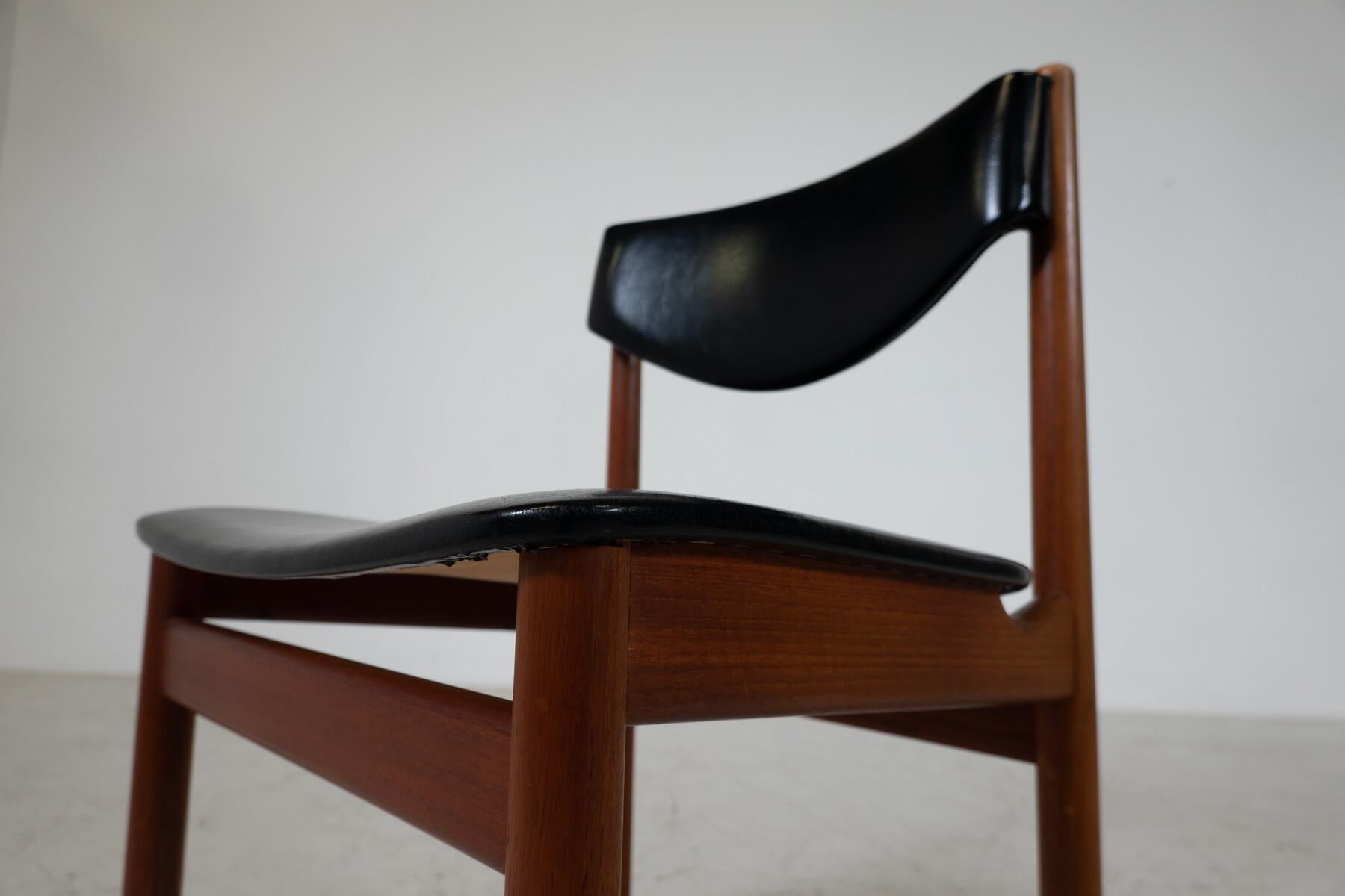 Mid-Century Modern Set of 6 Scandinavian Chairs, 1960s For Sale 14