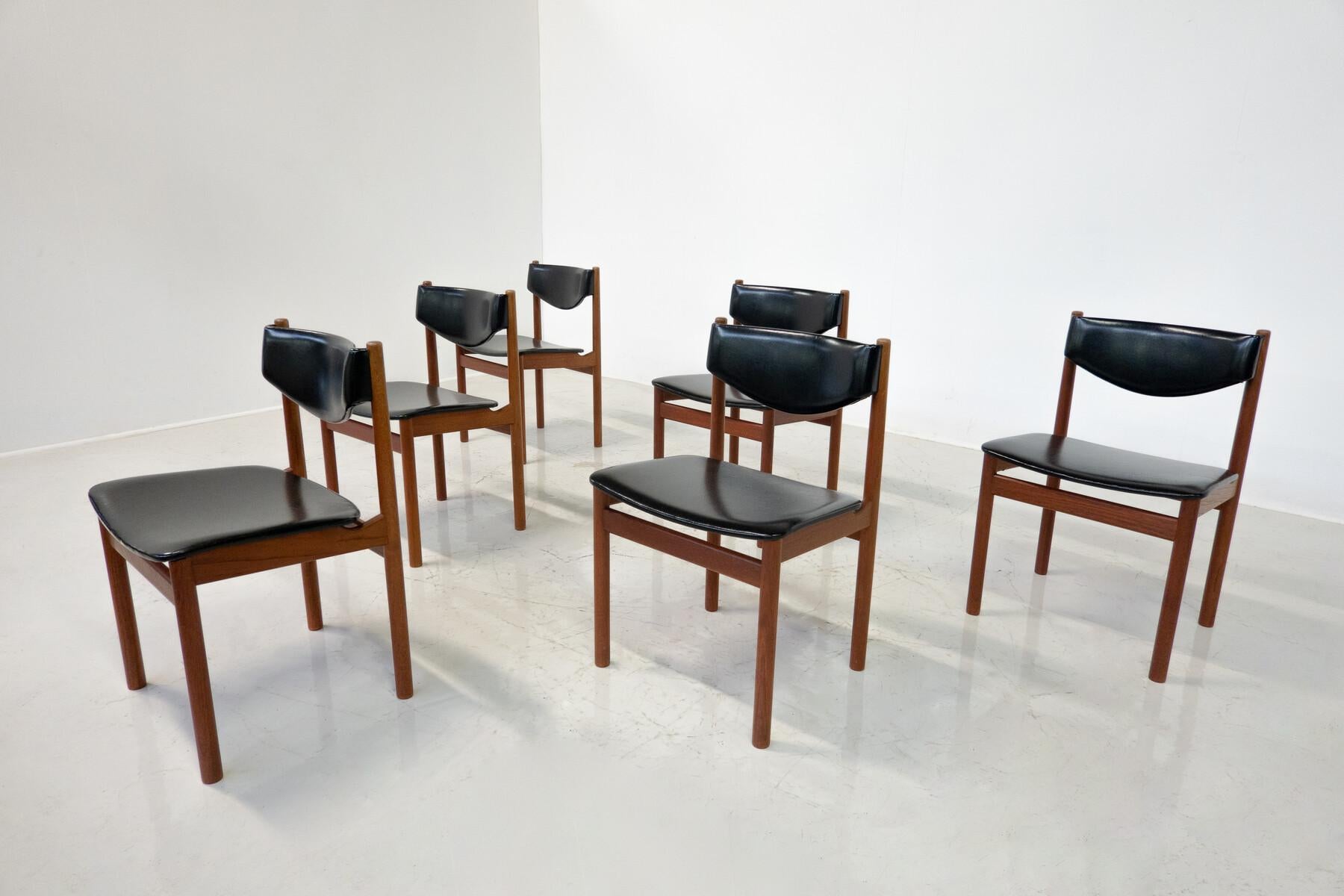 Mid-Century Modern Set of 6 Scandinavian Chairs, 1960s For Sale 2
