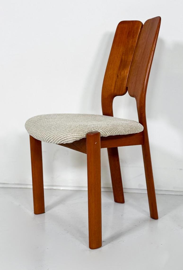 Set di 6 sedie scandinave di metà secolo, anni '60 in vendita 1