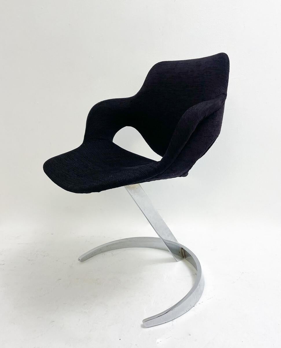 Late 20th Century Mid-Century Modern Set of 6 Scimitar Armchairs by Boris Tabacoff For Sale