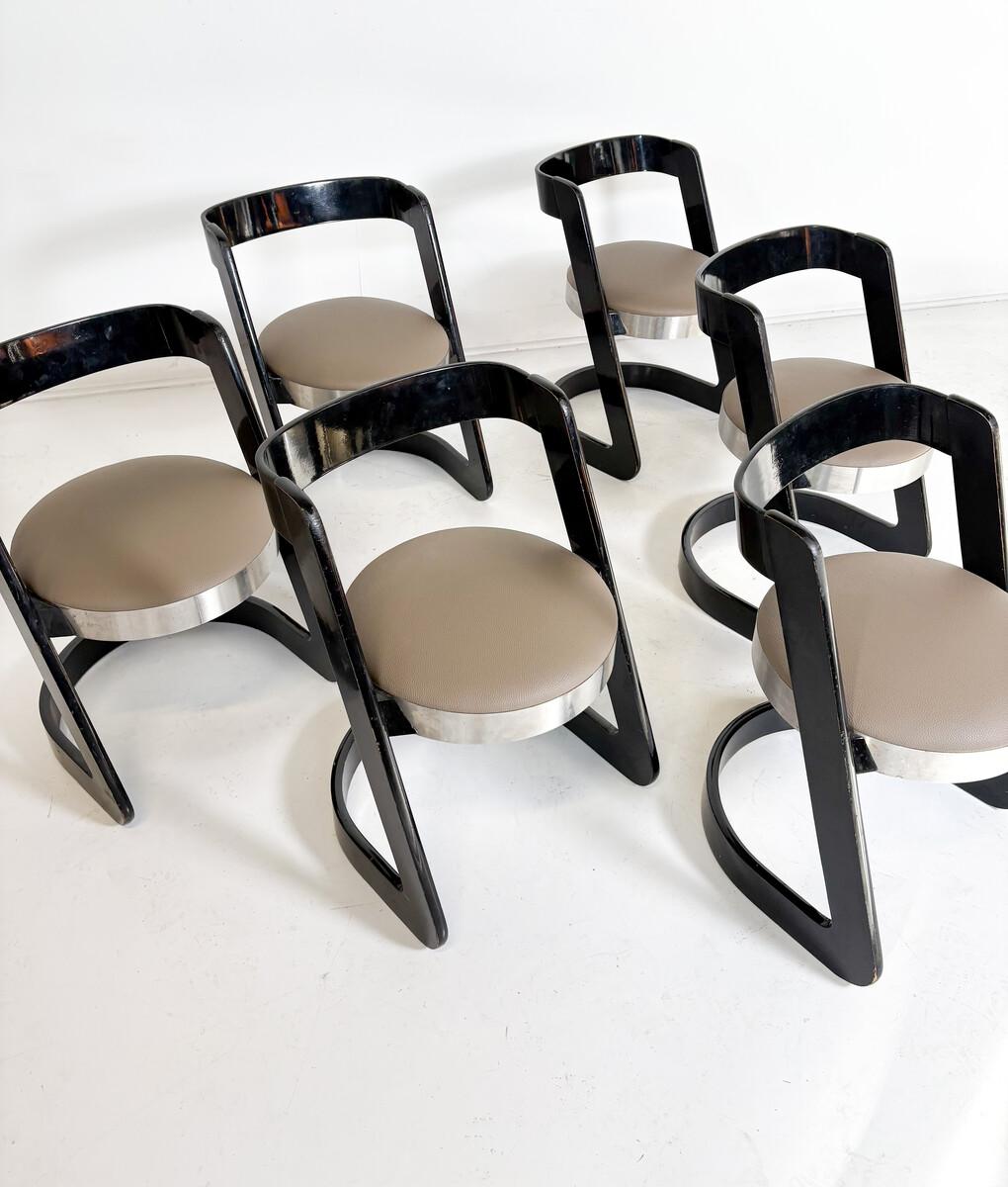 Moderne du milieu du siècle, ensemble de 6 chaises Willy Rizzo pour Mario Sabot, Italie,  1970s. 
