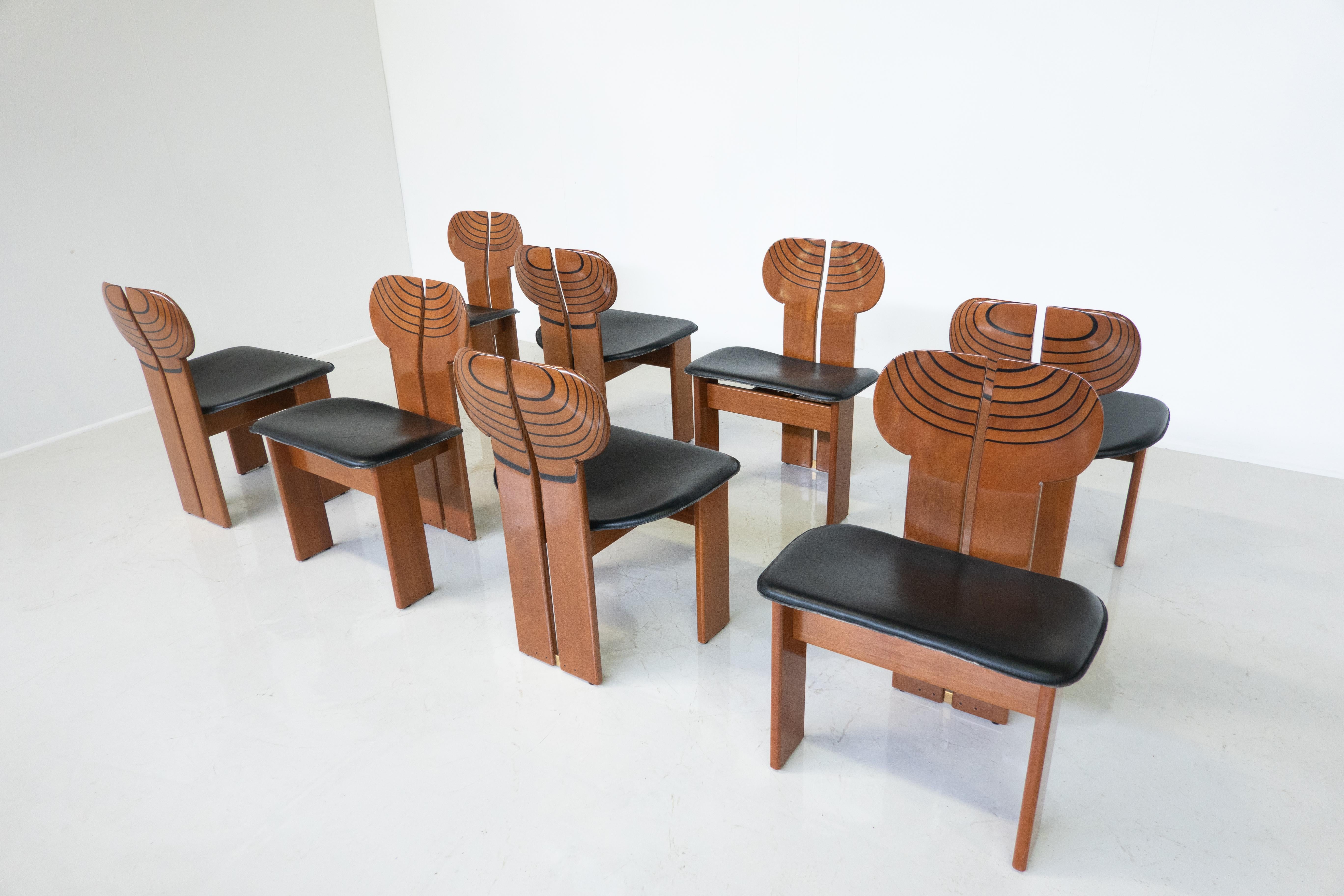 Mid-Century Modern Set of 8 Africa Chairs by Afra & Tobia Scarpa for Maxalto  4
