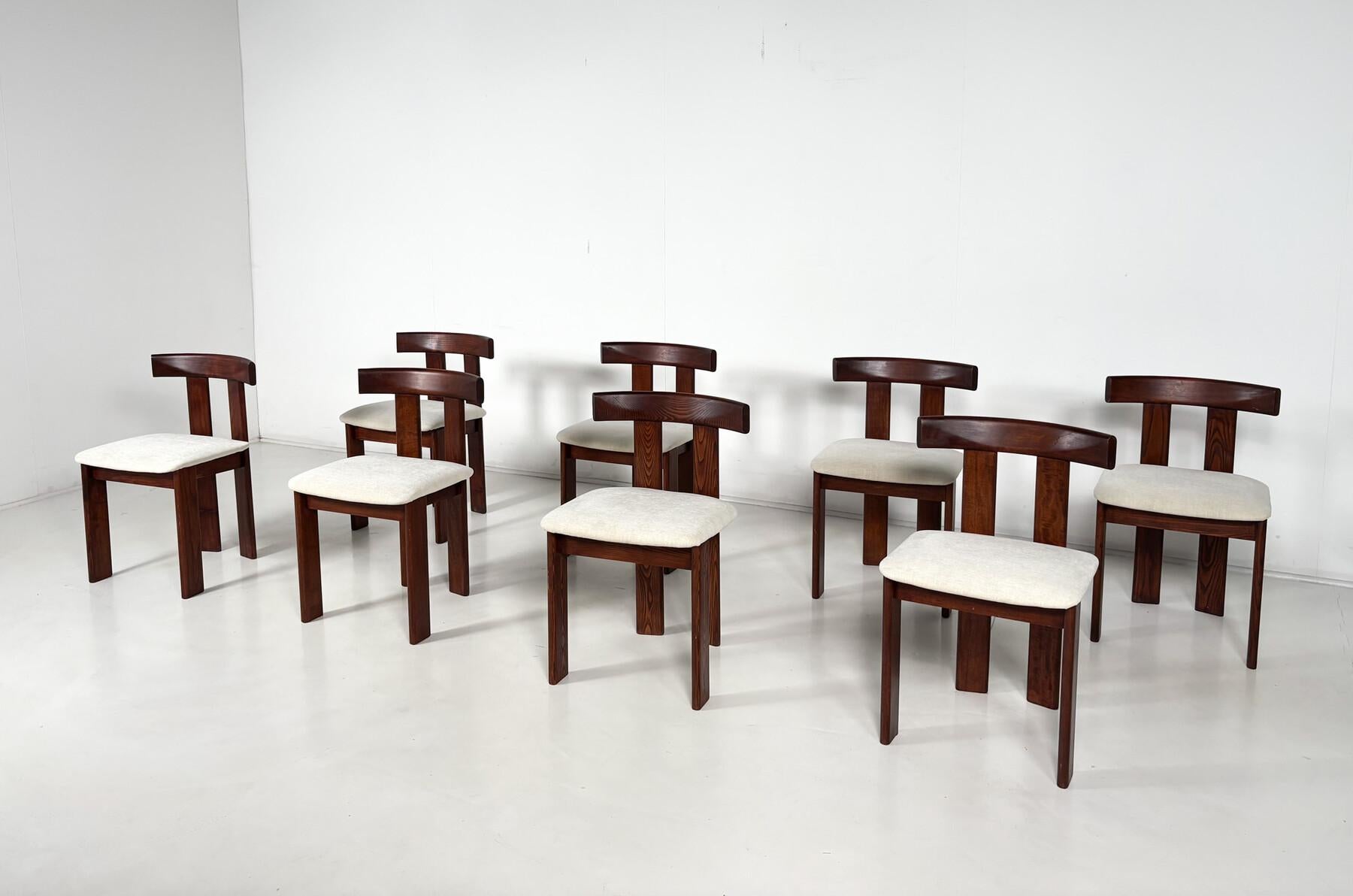 Mid-Century Modern Set of 8 Chairs by Luigi Vaghi, 1960s (Moderne der Mitte des Jahrhunderts) im Angebot