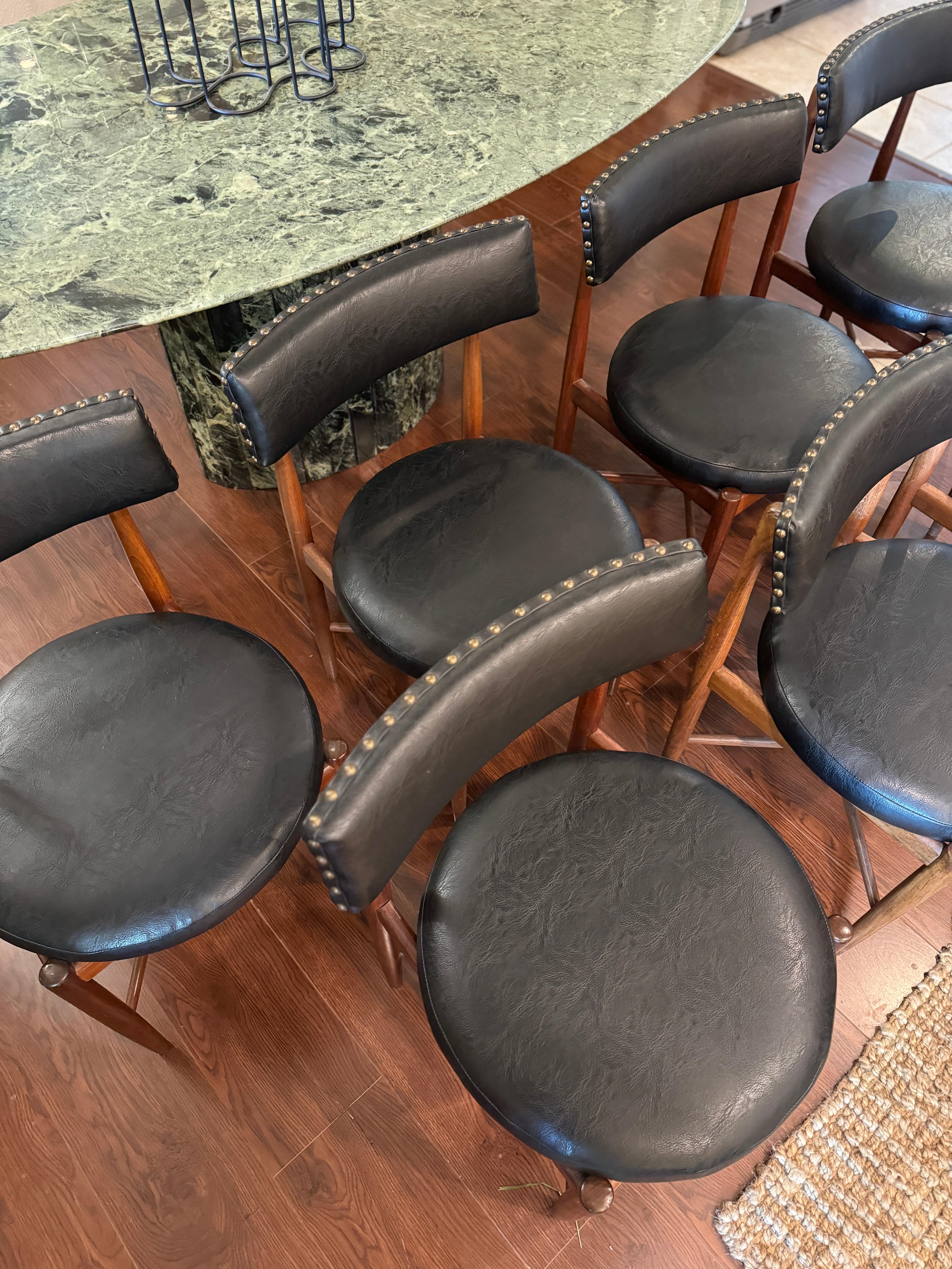 mid century modern set of 8 dining chairs by Victor Bramwell Wilkins for G plan For Sale 11