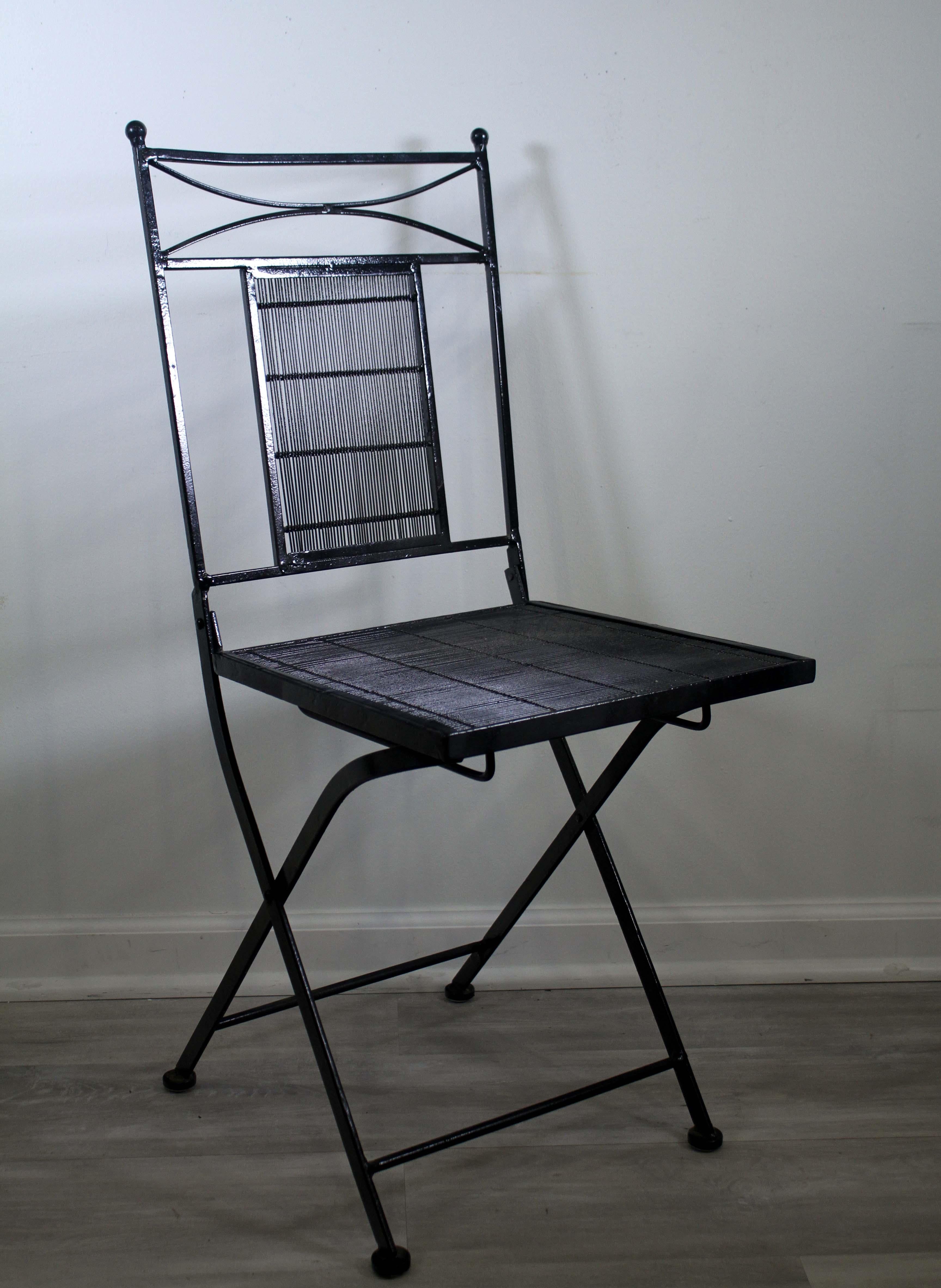 Mid-Century Modern Set of 8x Vintage Wrought Iron Folding Chairs Salterini Style In Good Condition In Keego Harbor, MI