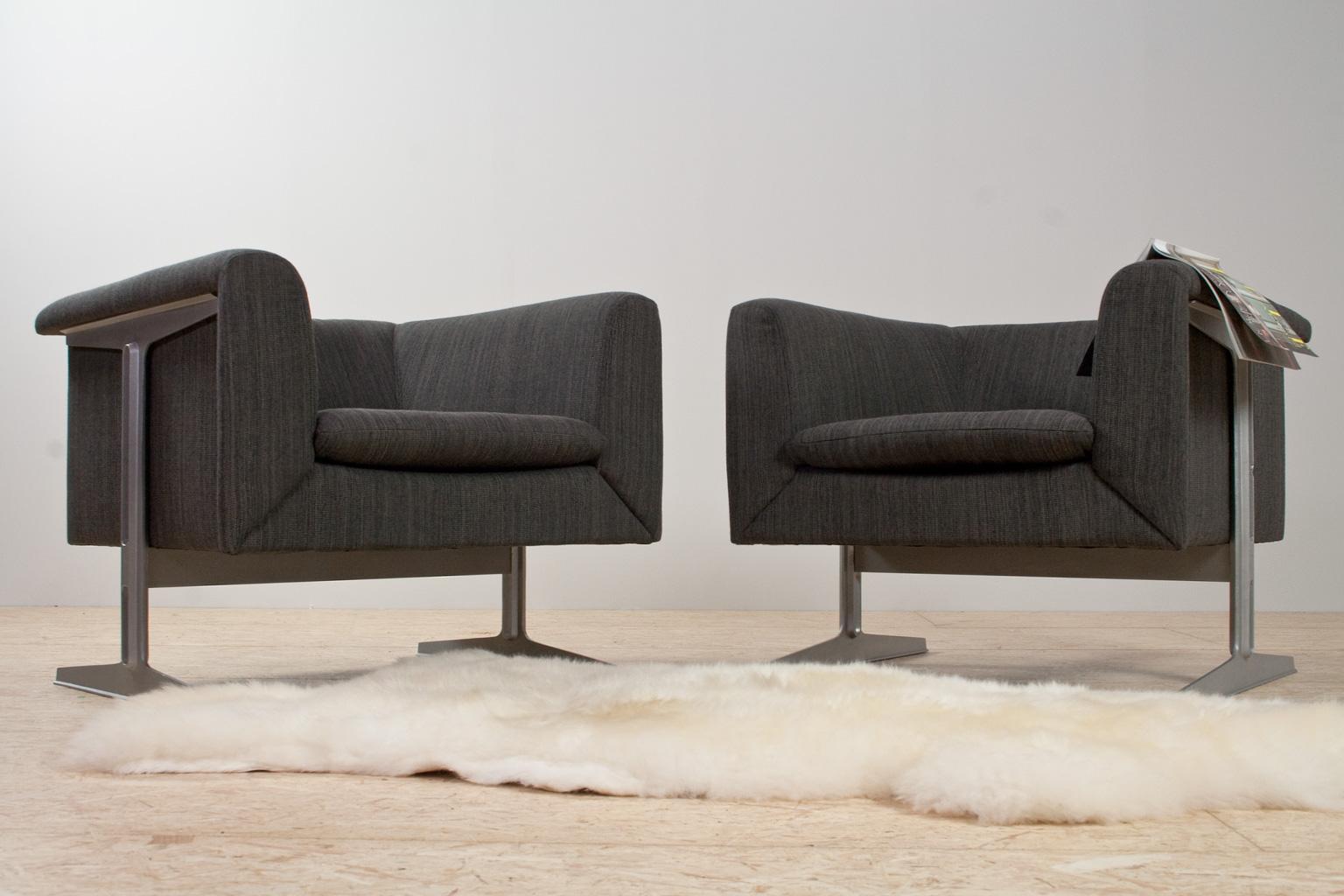 Dutch Mid-Century Modern Set of Chairs in Grey by Geoffrey Harcourt, Artifort, 1969