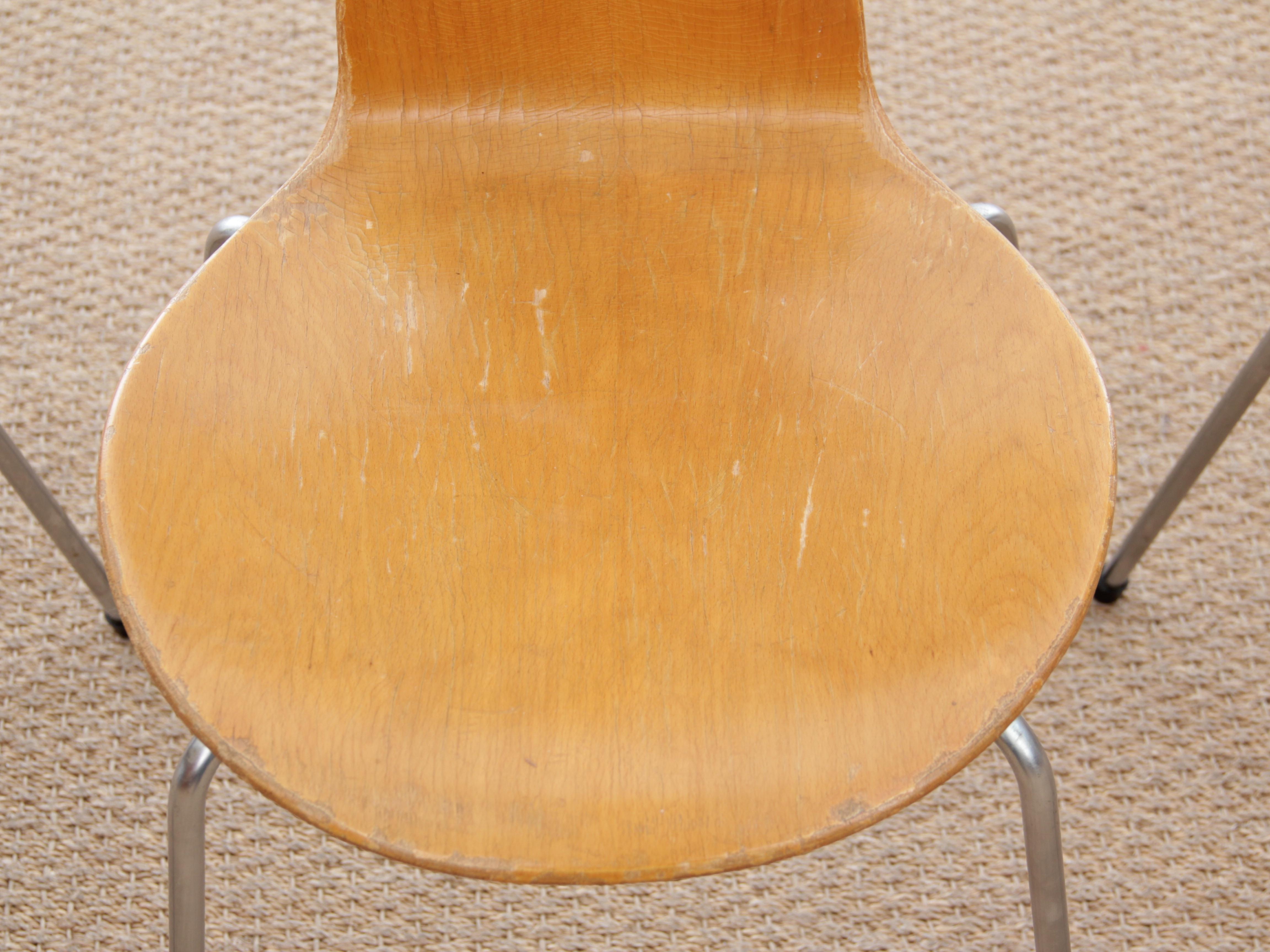 Mid-Century Modern Set of Dining Hant Chairs, 4 Legs 7