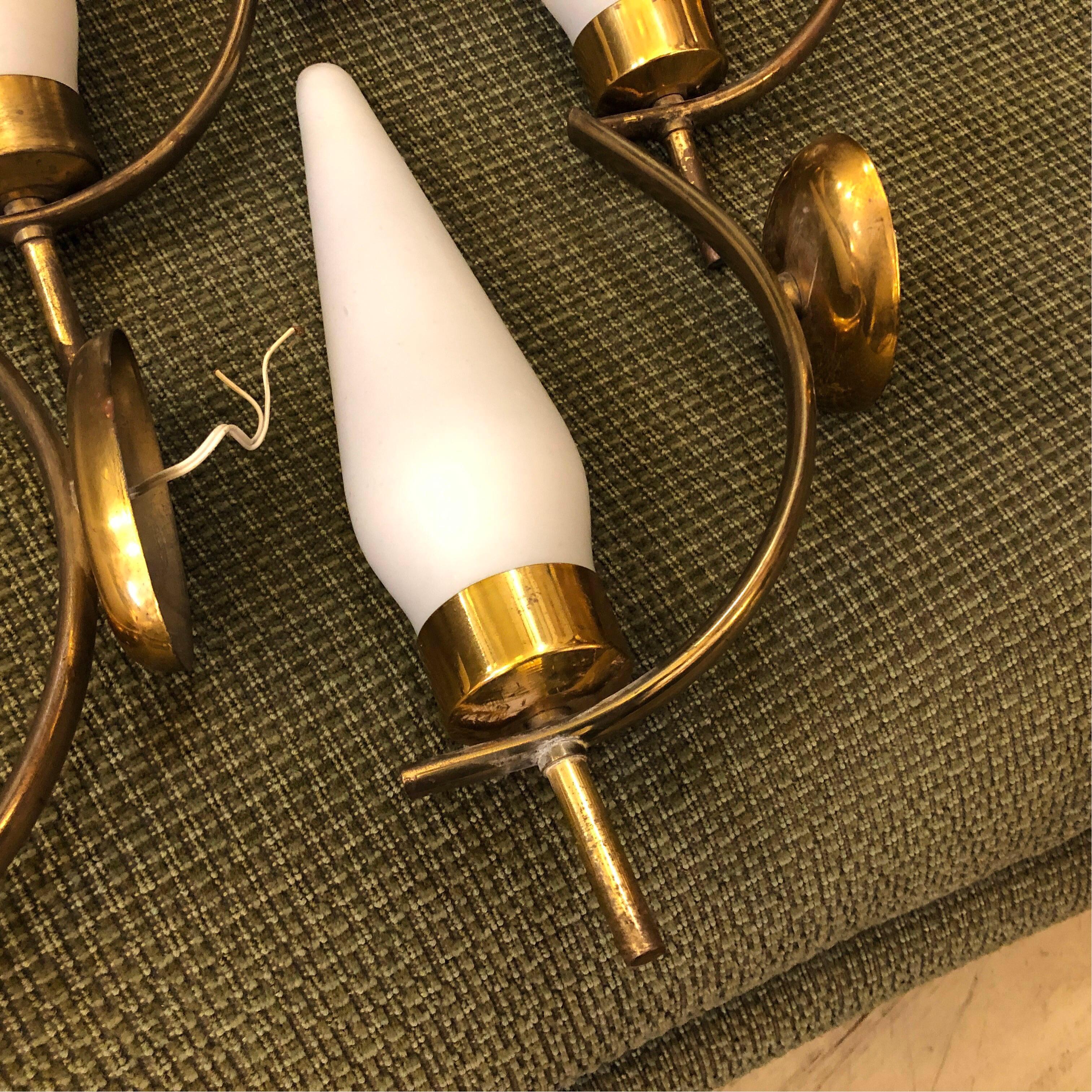 Mid-Century Modern Set of Four Brass and Glass Italian Wall Sconces, circa 1950 1