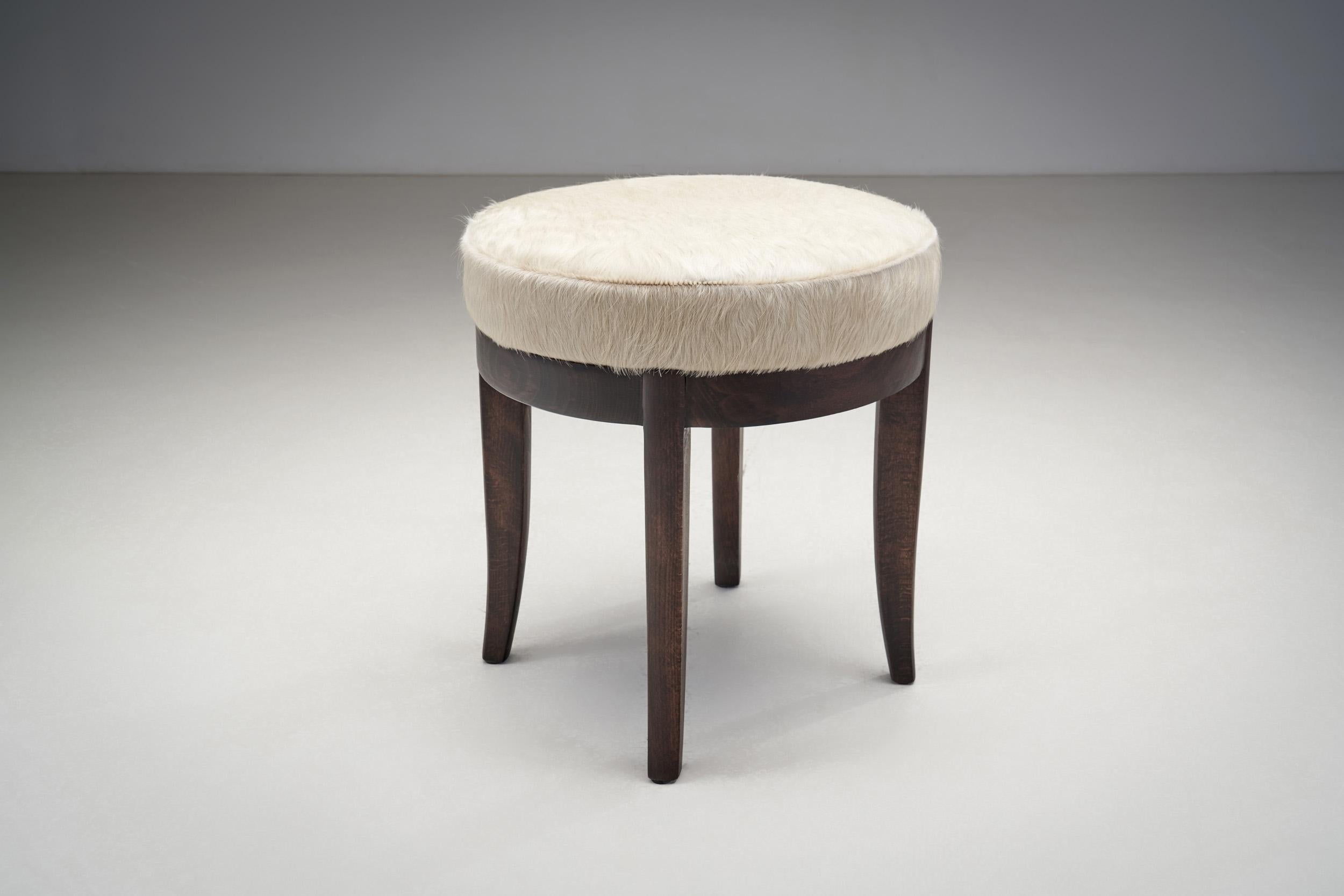 Mid-Century Modern Set of Four Stools in Cowhide, Europe, ca 1950s For Sale 1