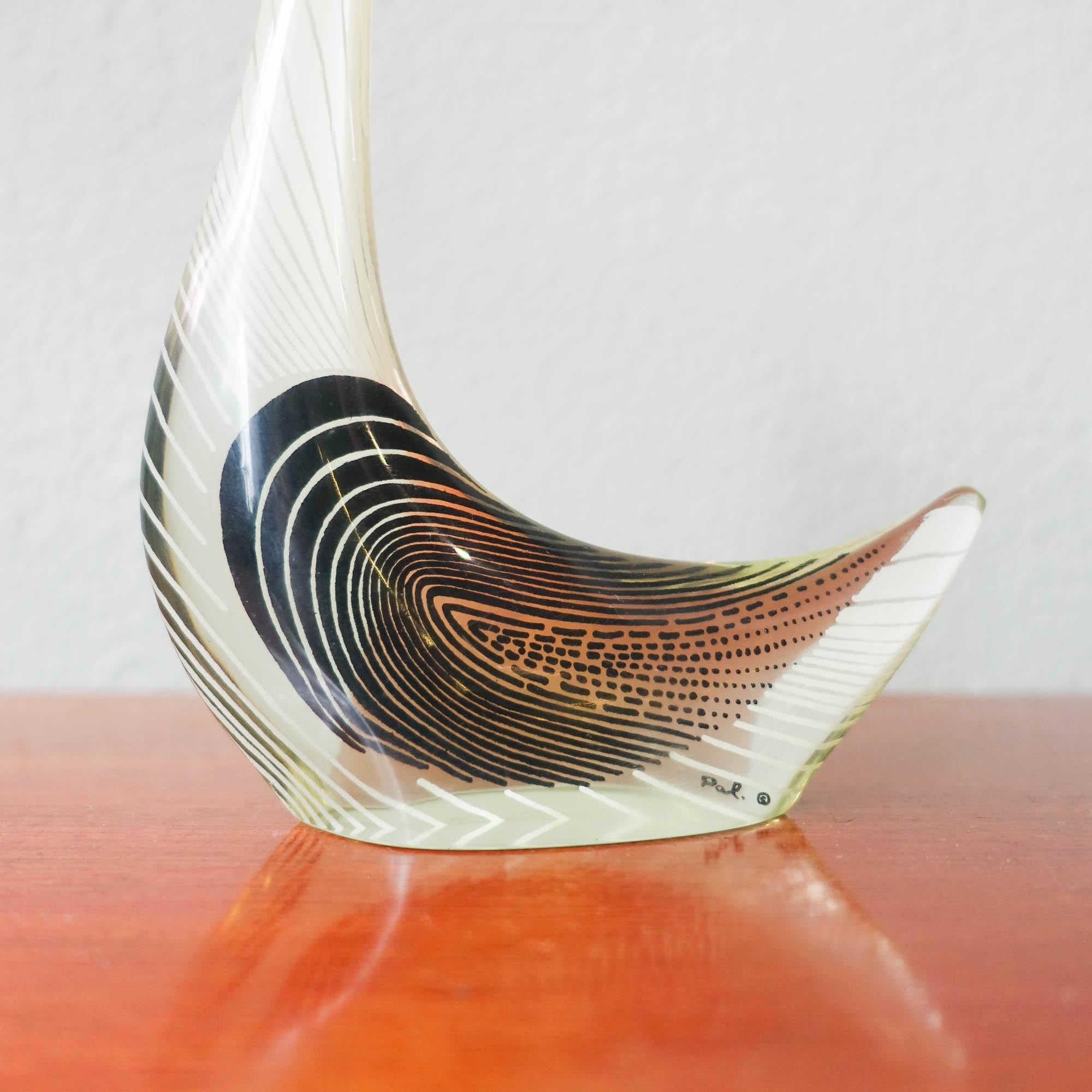 Brazilian Mid-Century Modern Set of Geese in Acrylic Glass by Abraham Palatnik, 1970's For Sale
