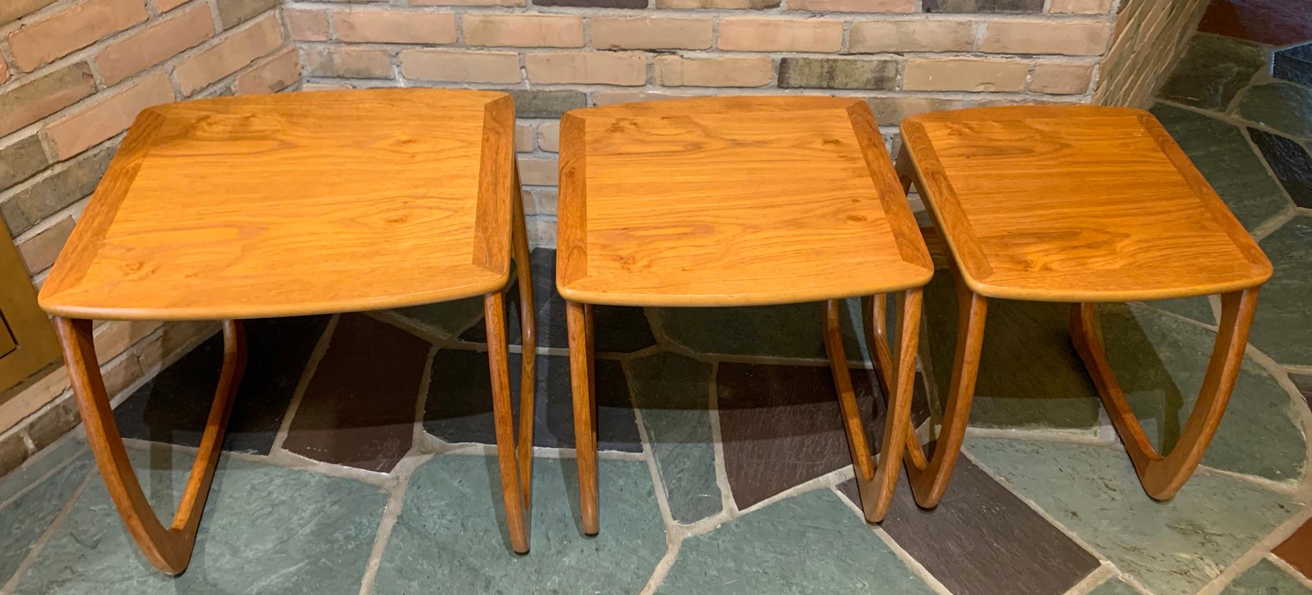 Mid-Century Modern Set of Nesting Side Tables by Nathan Mastercraftsman, 1960s 1