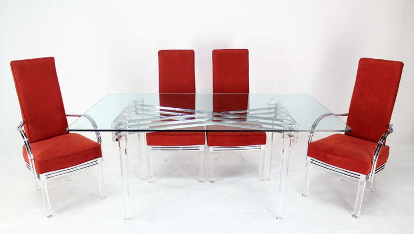 Mid Century Modern Set of Six Dining Chairs and Table in Lucite Chrome Glass For Sale 2