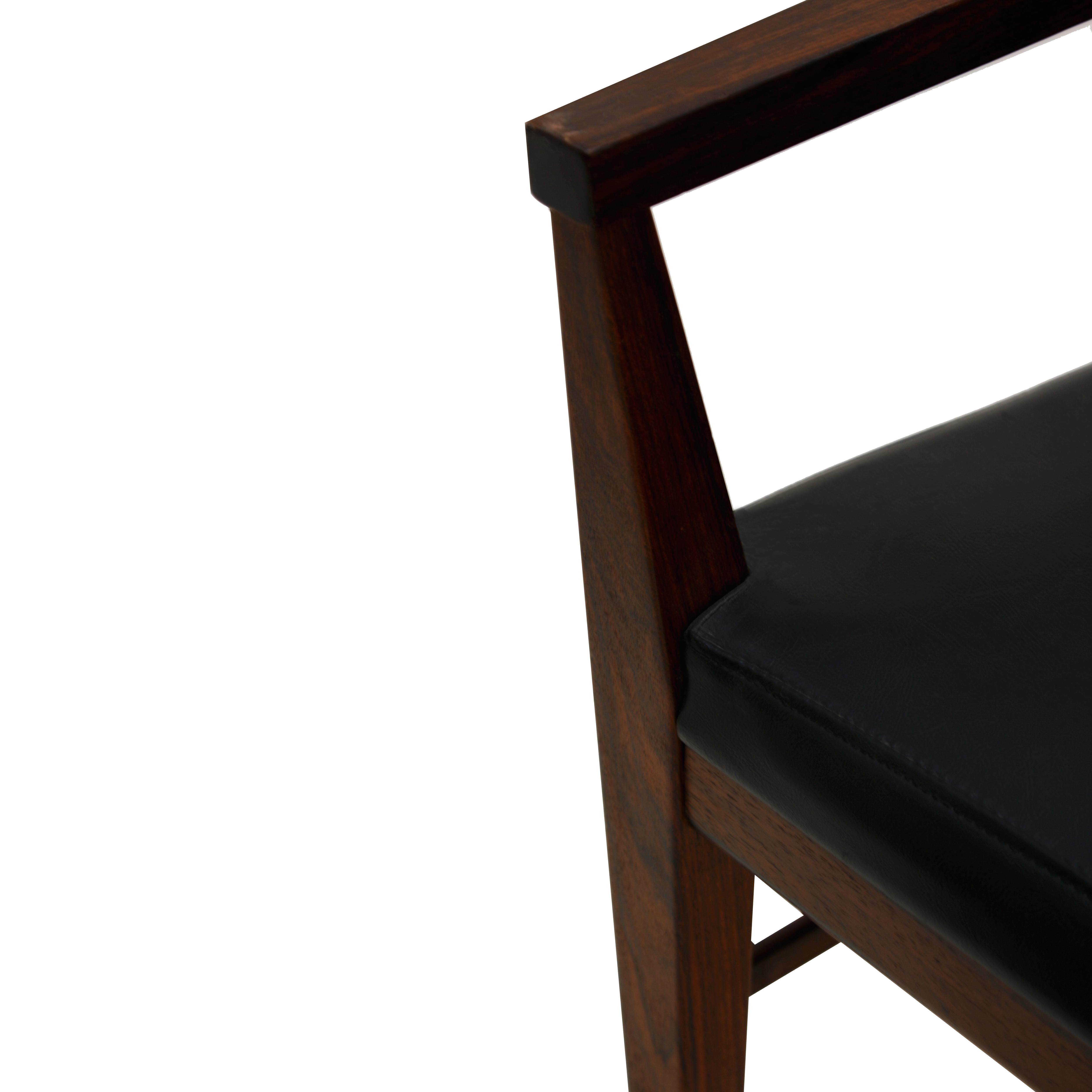 Arne Vodder Mid-Century Modern Set of Six Leather Dyrlund Danish Chairs, 1960s For Sale 4