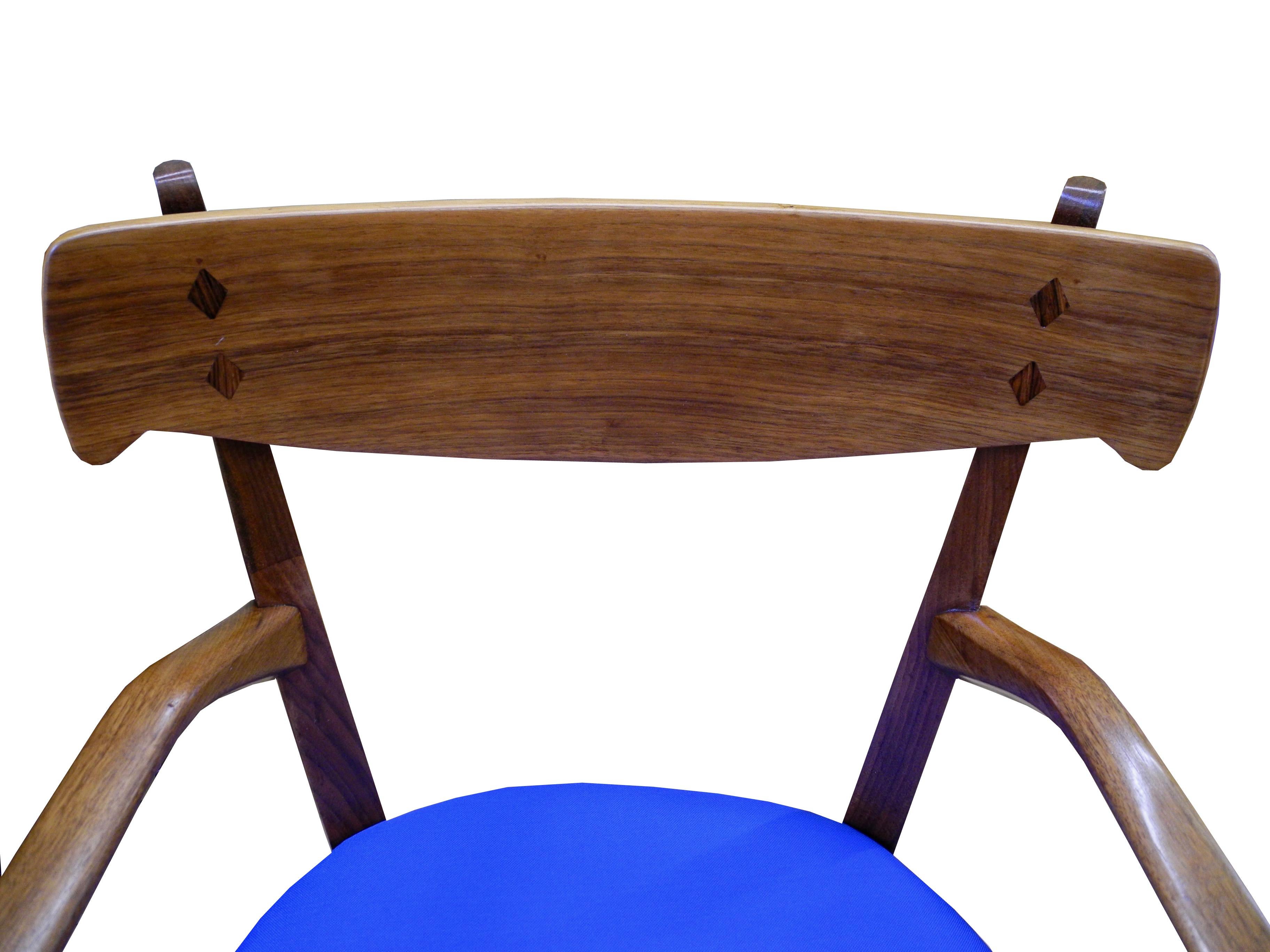 Mid-Century Modern Set of Six Walnut Dining Room Chairs by Kipp Stewart For Sale 5