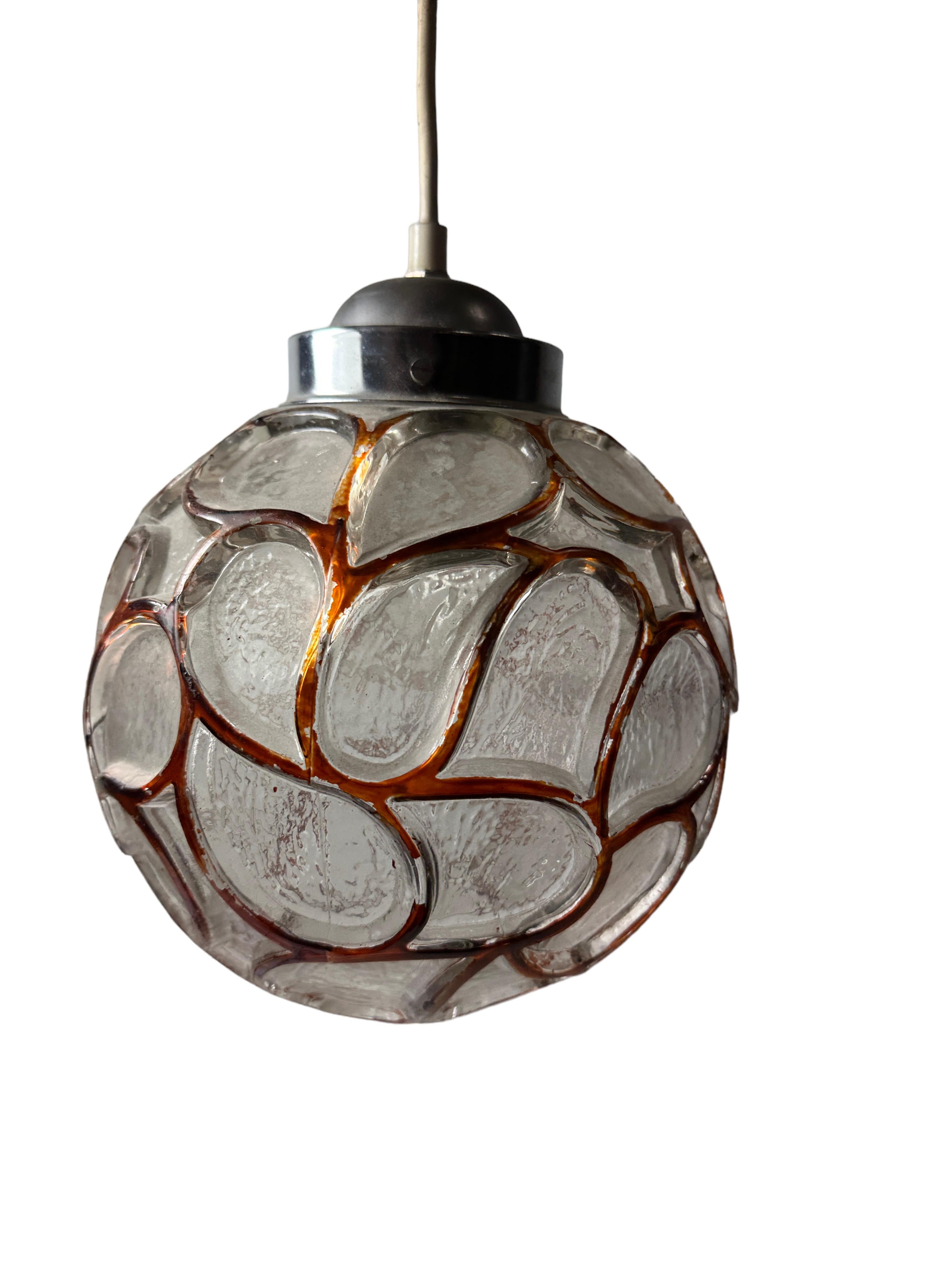 Mid Century Modern Set of three Glass Pendant Light, 1960s Austria In Good Condition For Sale In Nuernberg, DE