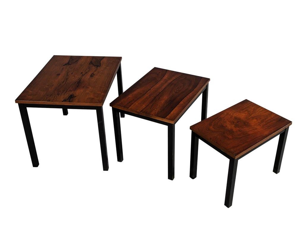 Wood Mid-Century Modern Set of Three Nesting Tables