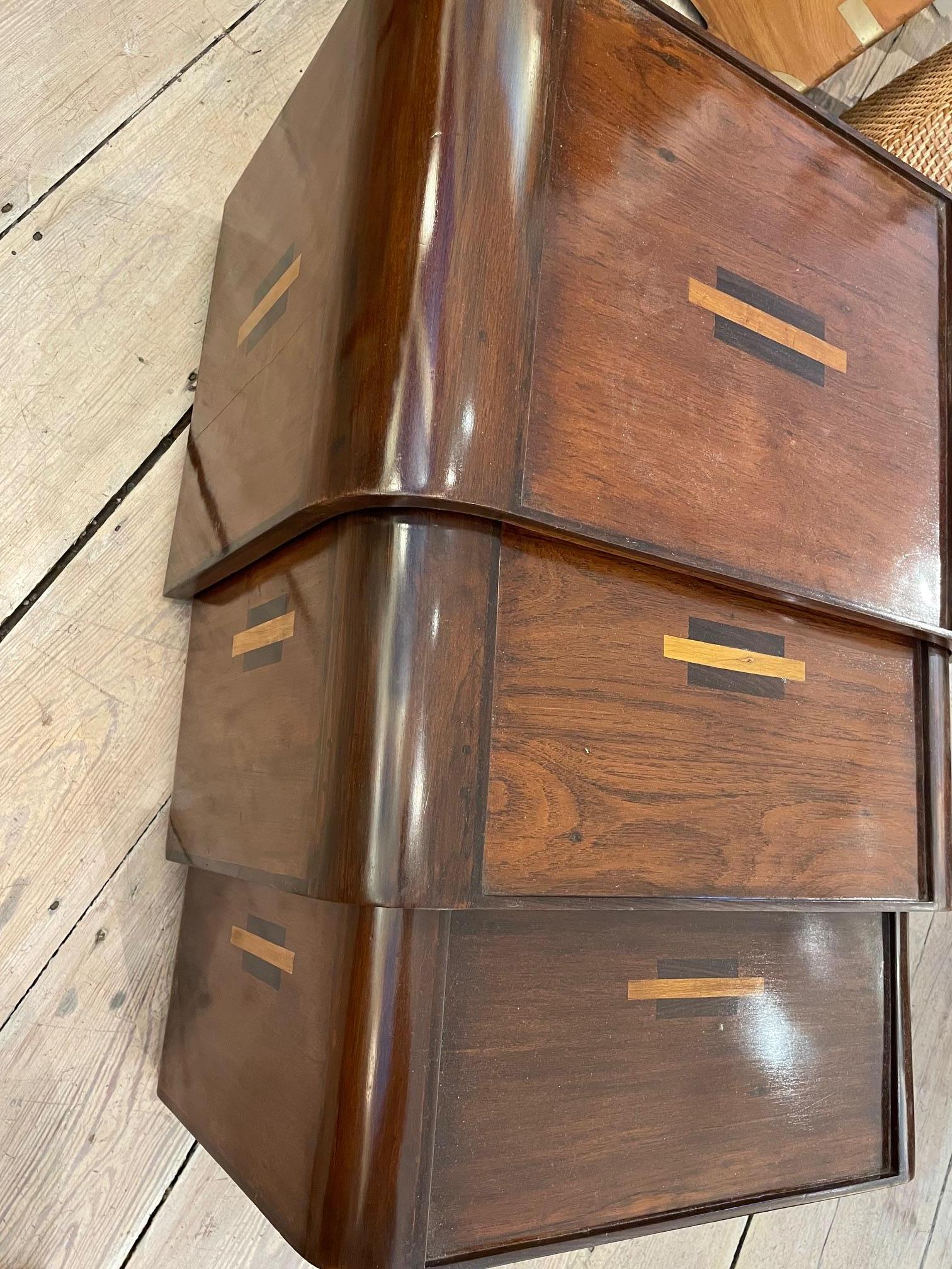 Mid-Century Modern Set of Three Nesting Tables For Sale 1