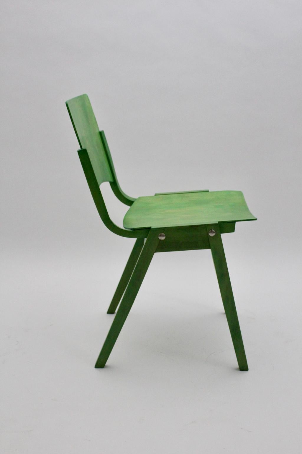 Mid-Century Modern Set of Twelve Green Vintage Dining Chairs P7 by Roland Rainer For Sale 5