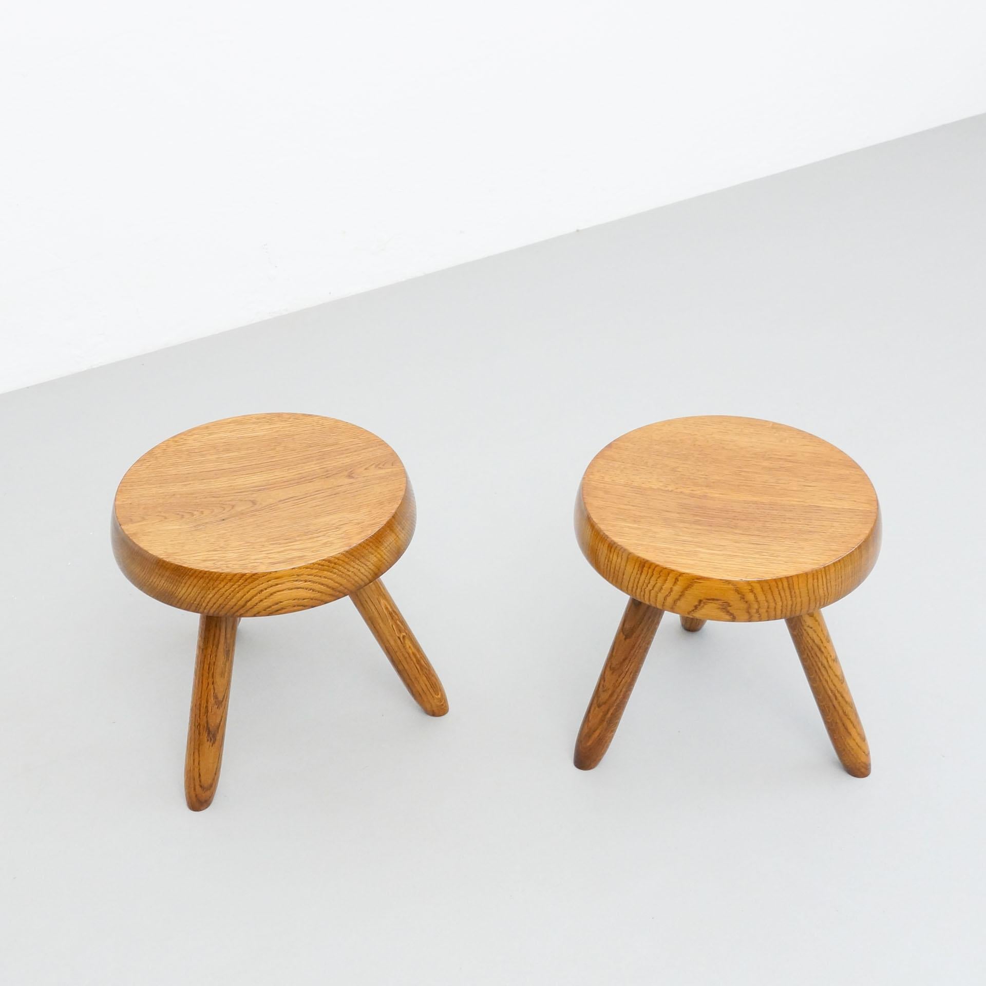 Mid-Century Modern Set of Two Stools in the Style of Charlotte Perriand In Good Condition In Barcelona, Barcelona