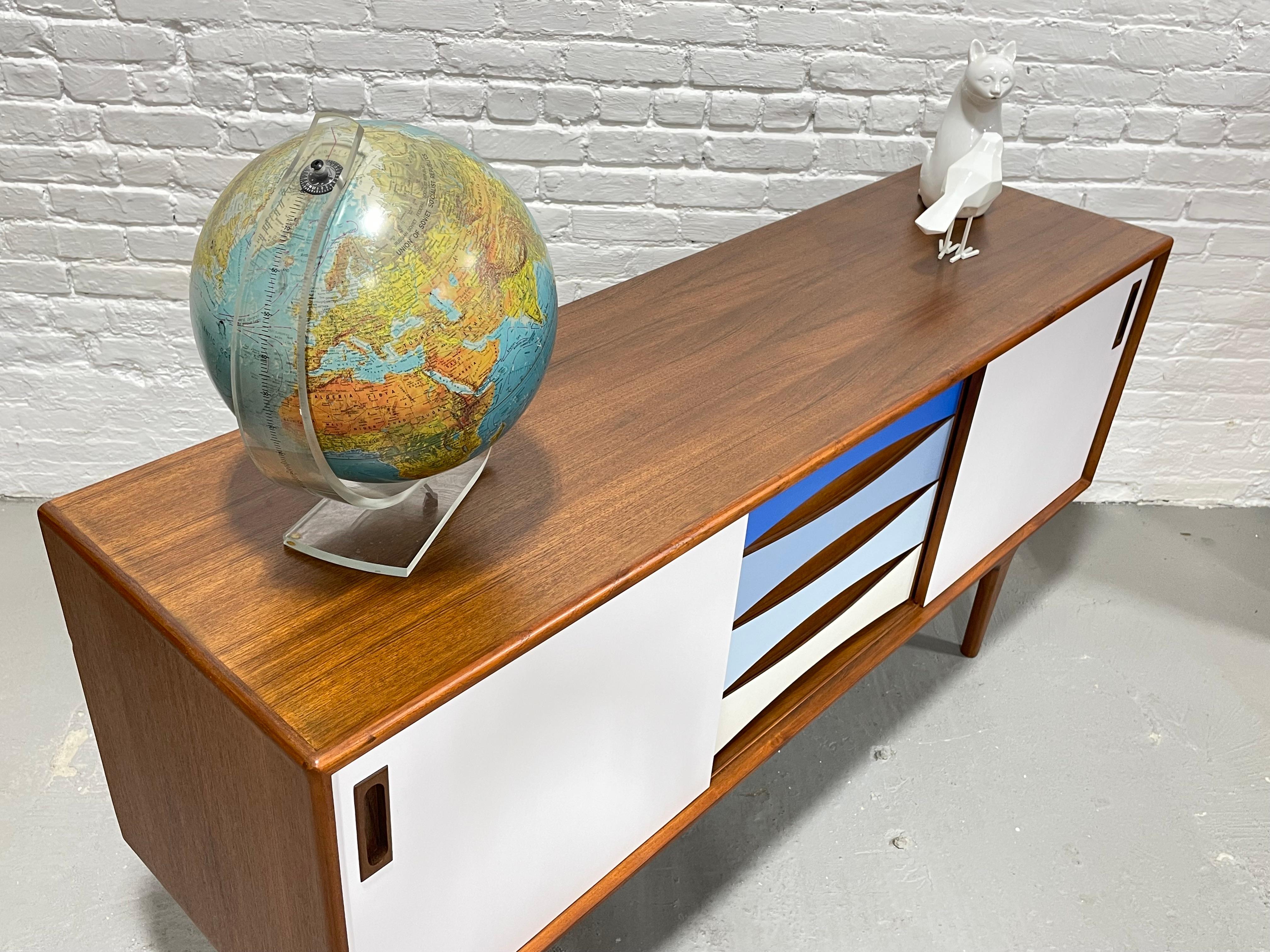 Mid-Century Modern Shades of Blue Credenza / Sideboard / Media Stand 6