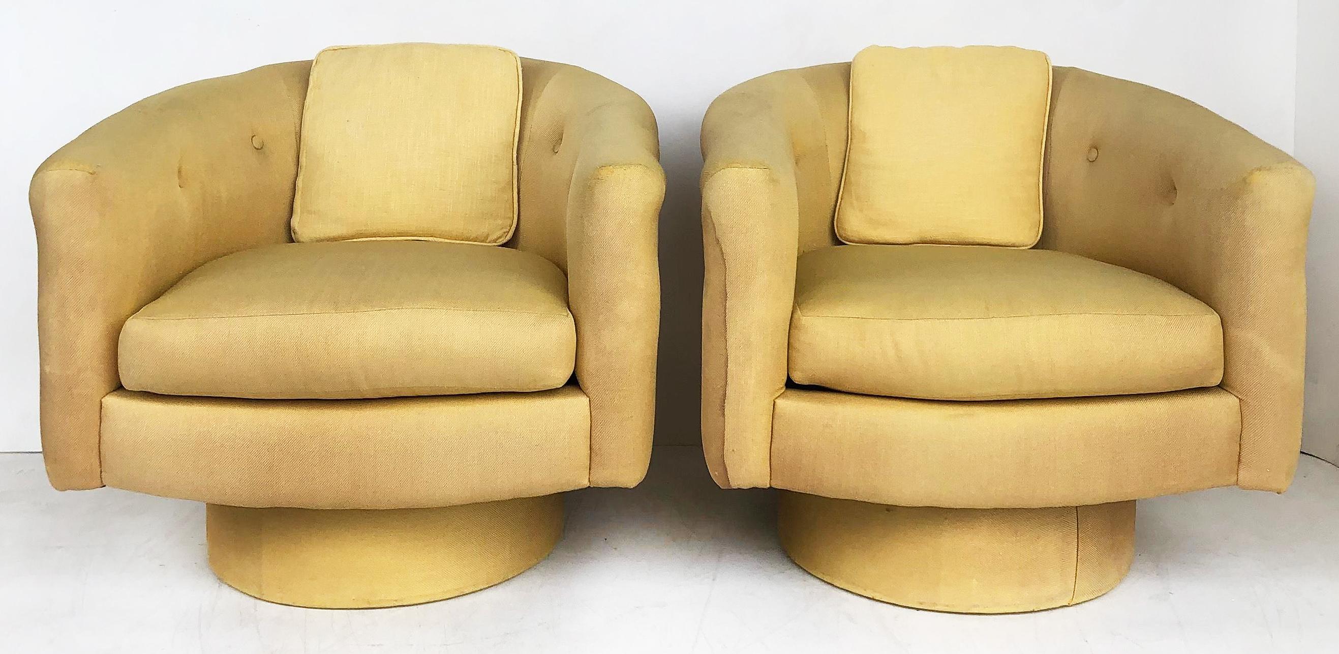 Pair of Mid-Century Modern Shawnee-Penn swivel club chairs, Designer's special pair

Offered for sale is a pair of Mid-Century Modern upholstered swivel chairs manufactured by Shawnee-Penn of Bethlehem, PA, and Los Angeles, CA. This stylish pair