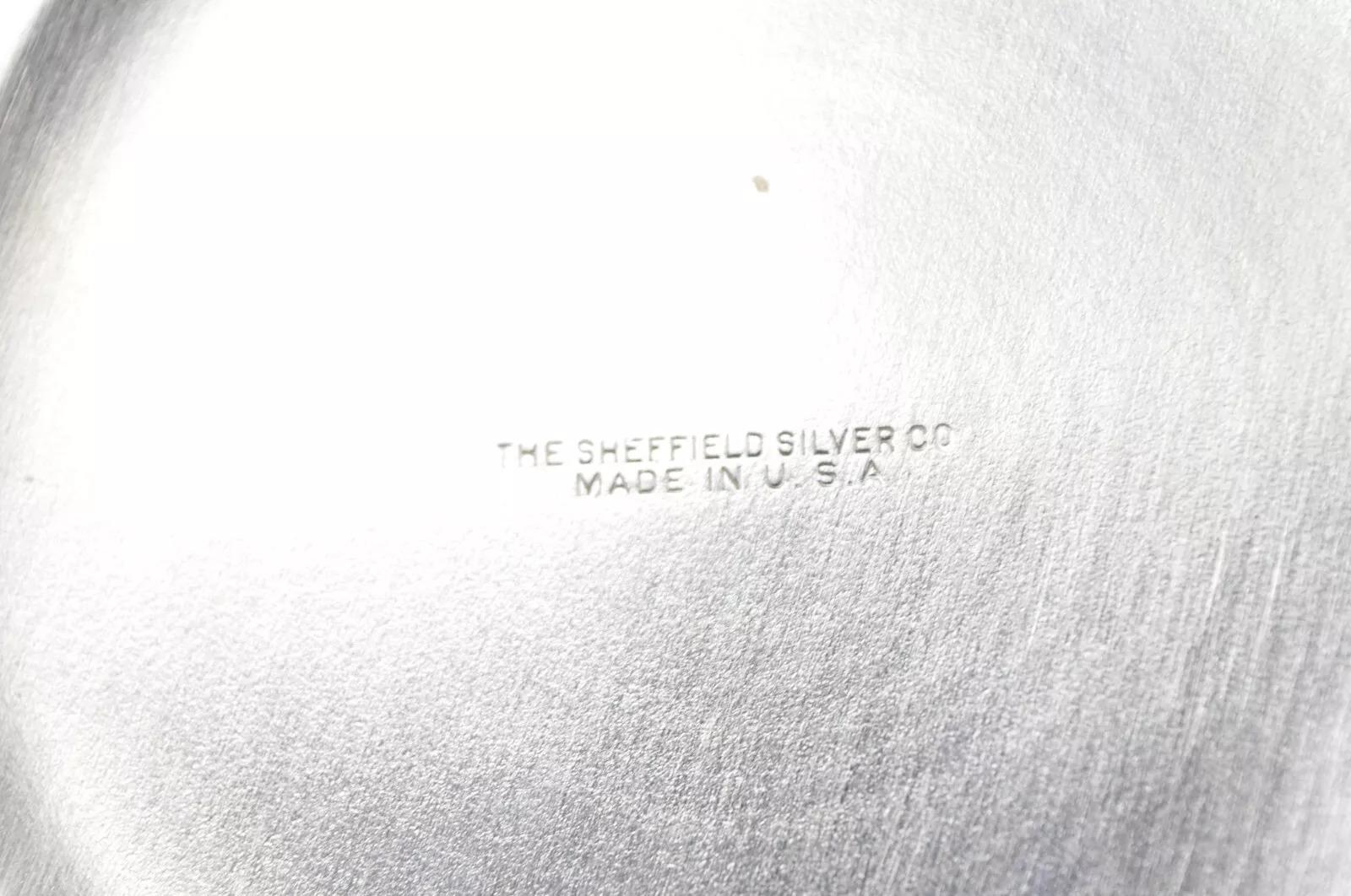 Cubitera con tapa abatible Sheffield Silver Vintage de mediados del siglo XX en venta 4