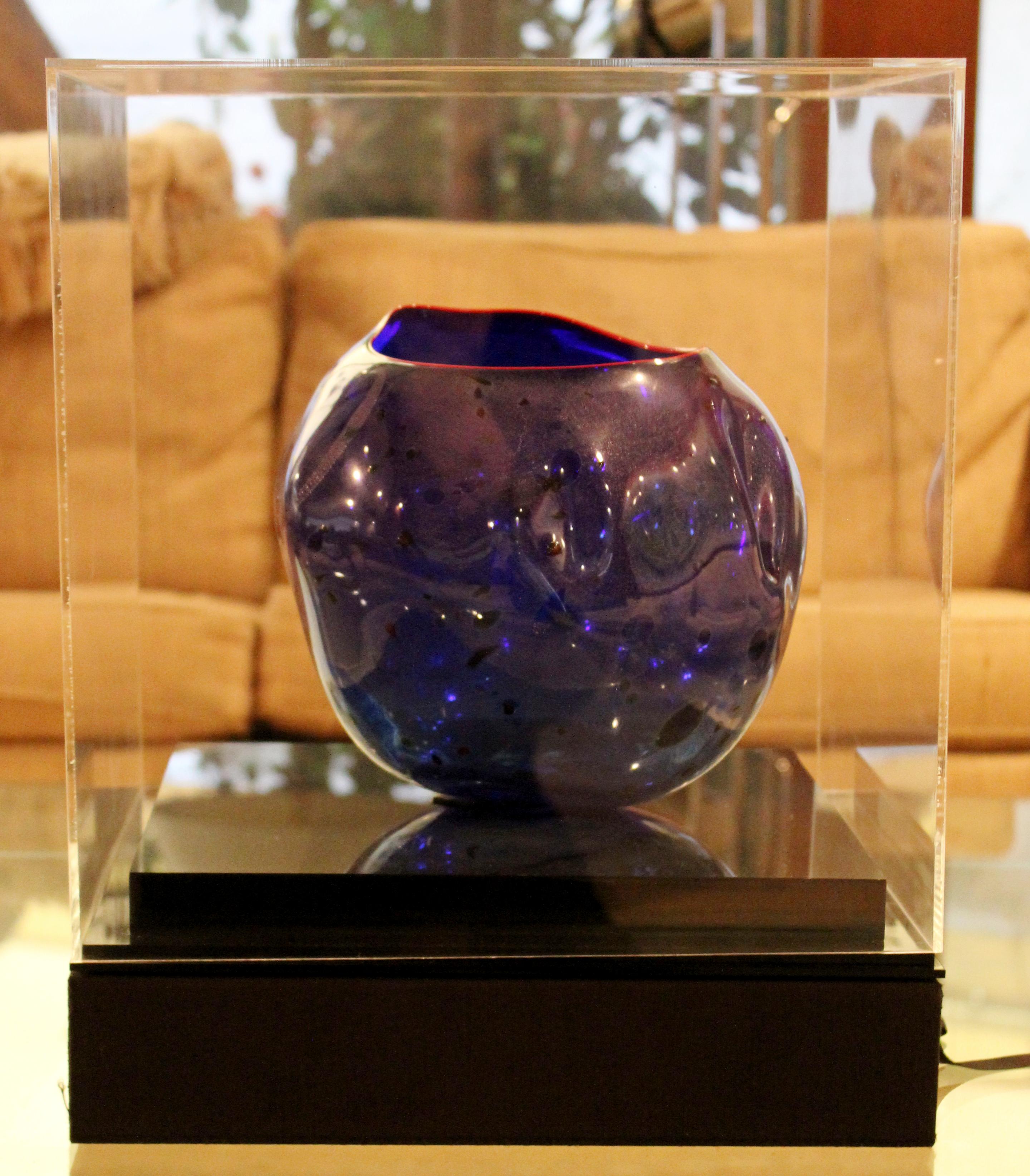 American Mid-Century Modern Shell Glass Art Table Sculpture Signed Chihuly 1990s Blue