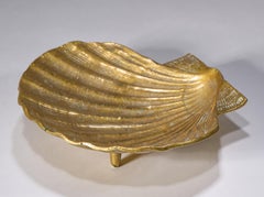 Mid Century Modern Shell Shaped Footed Brass Tray Bowl, Japan 1950s-1960s